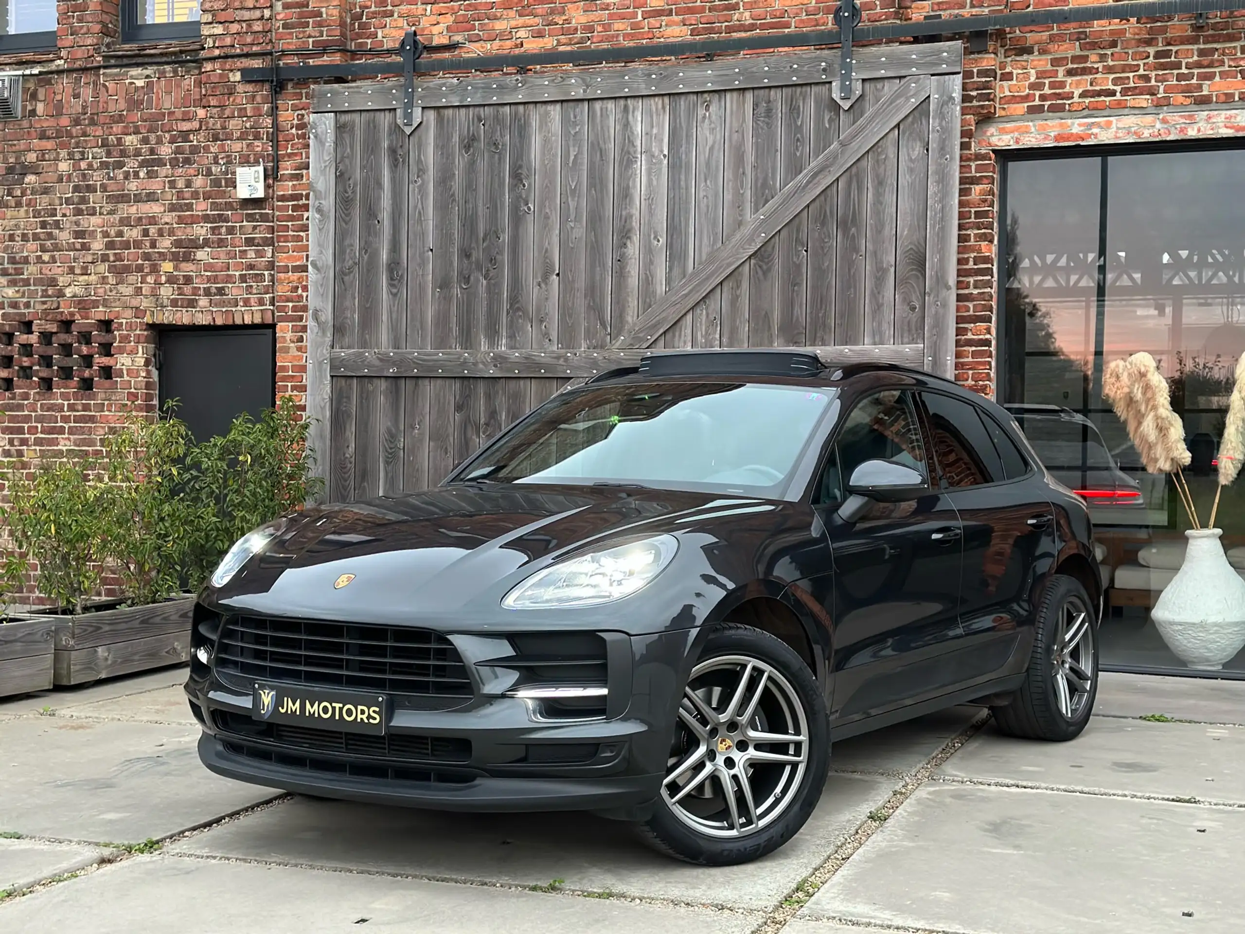 Porsche Macan 2020