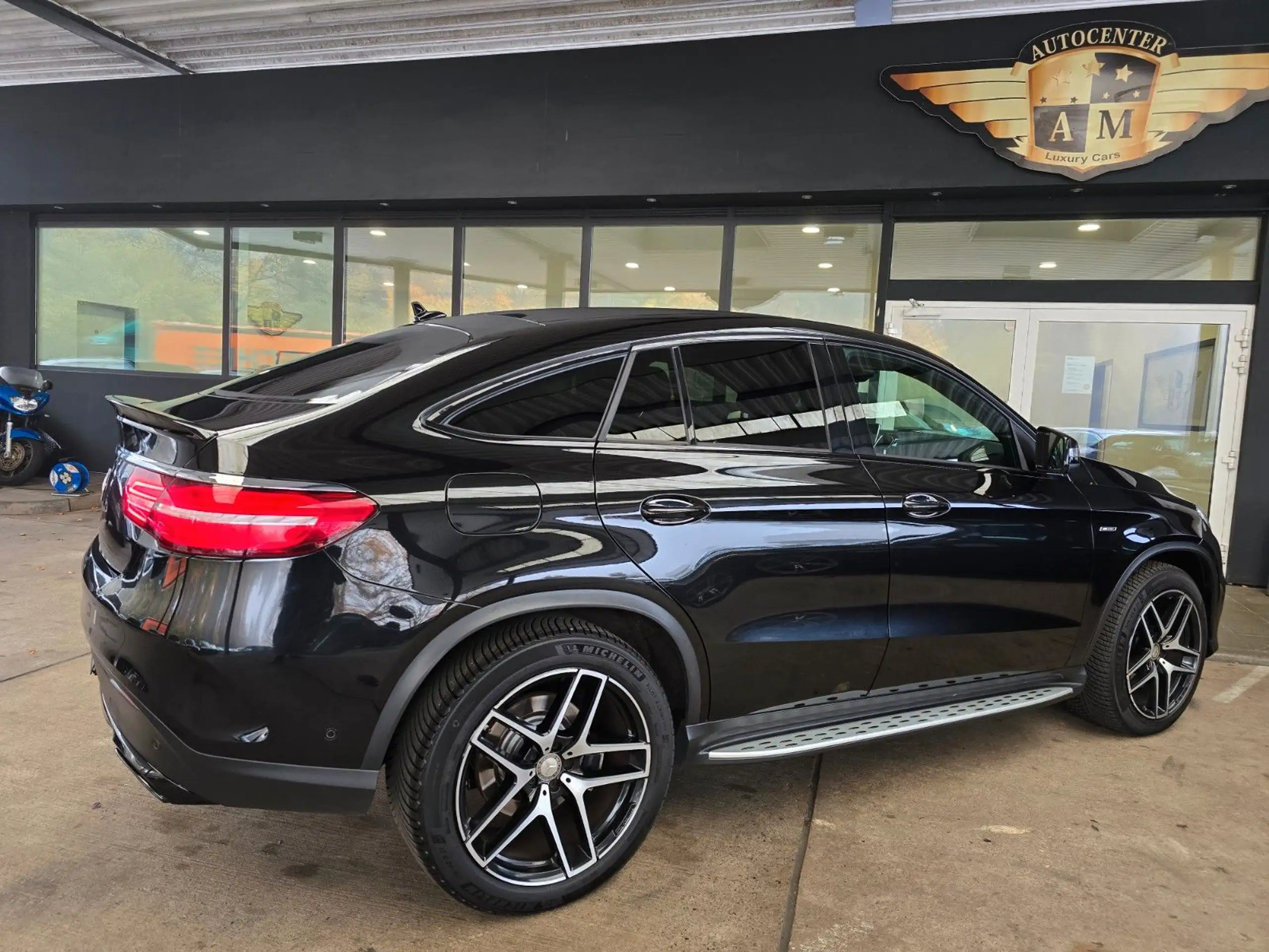 Mercedes-Benz - GLE 450