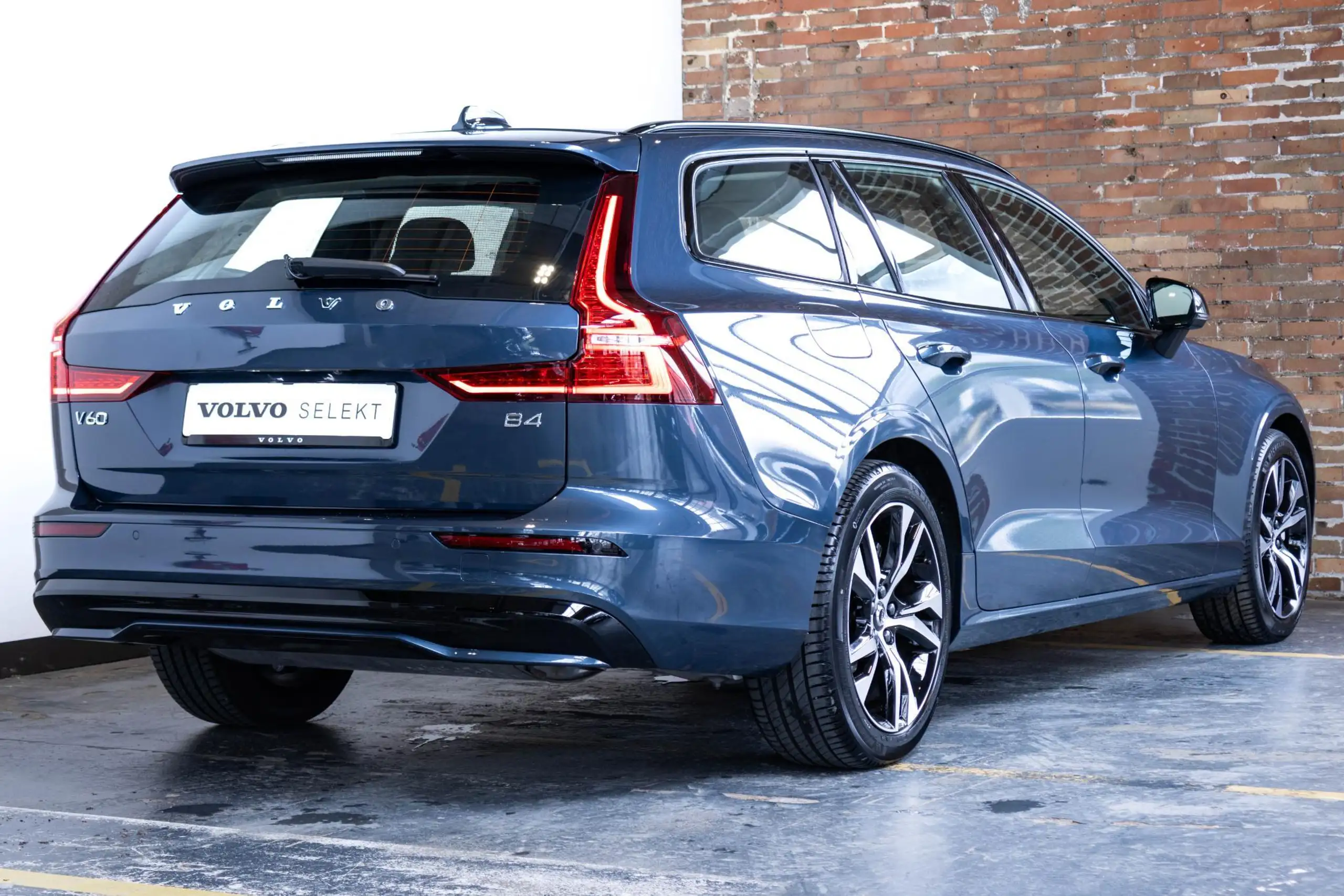 Volvo - V60