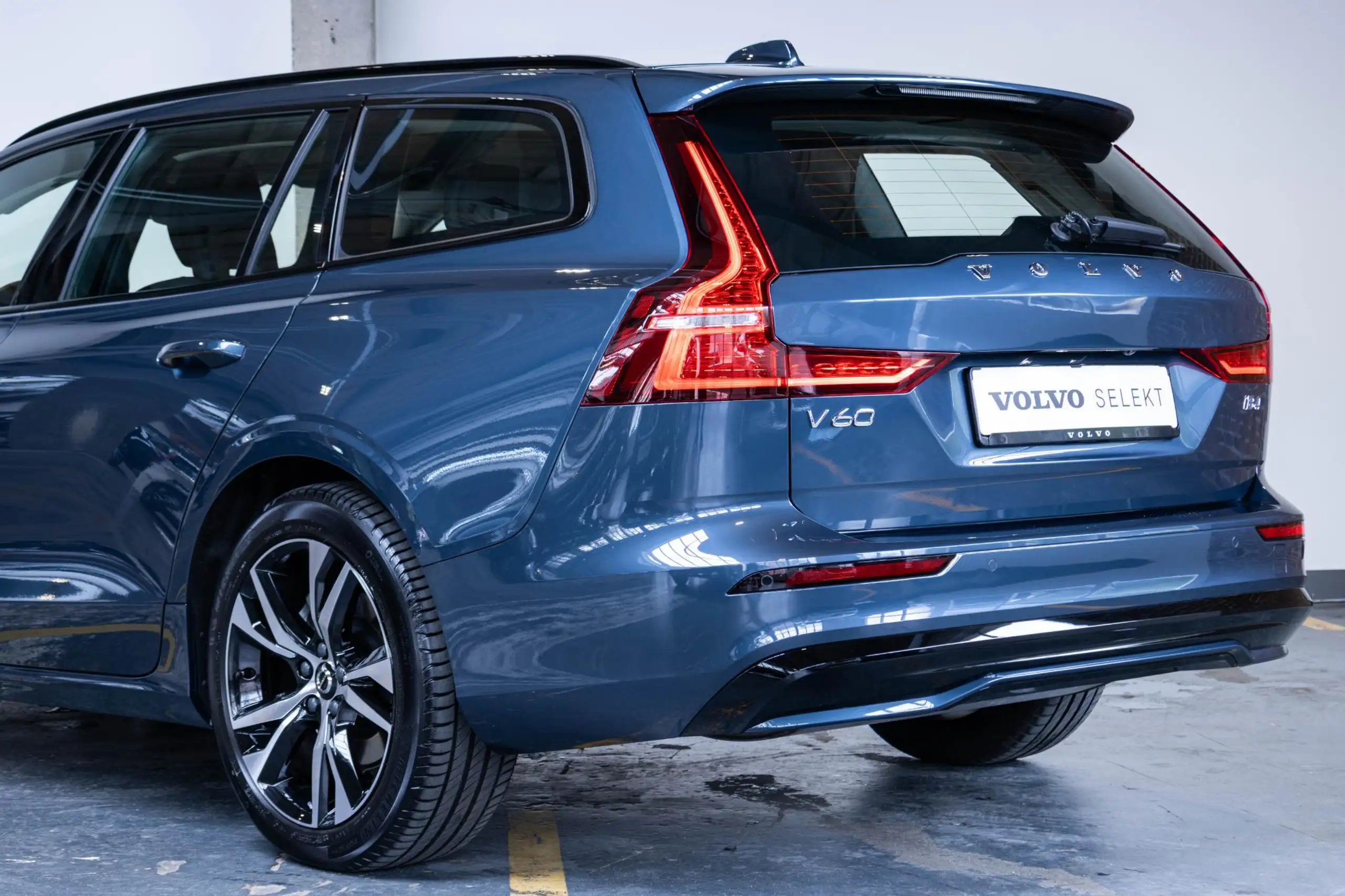 Volvo - V60