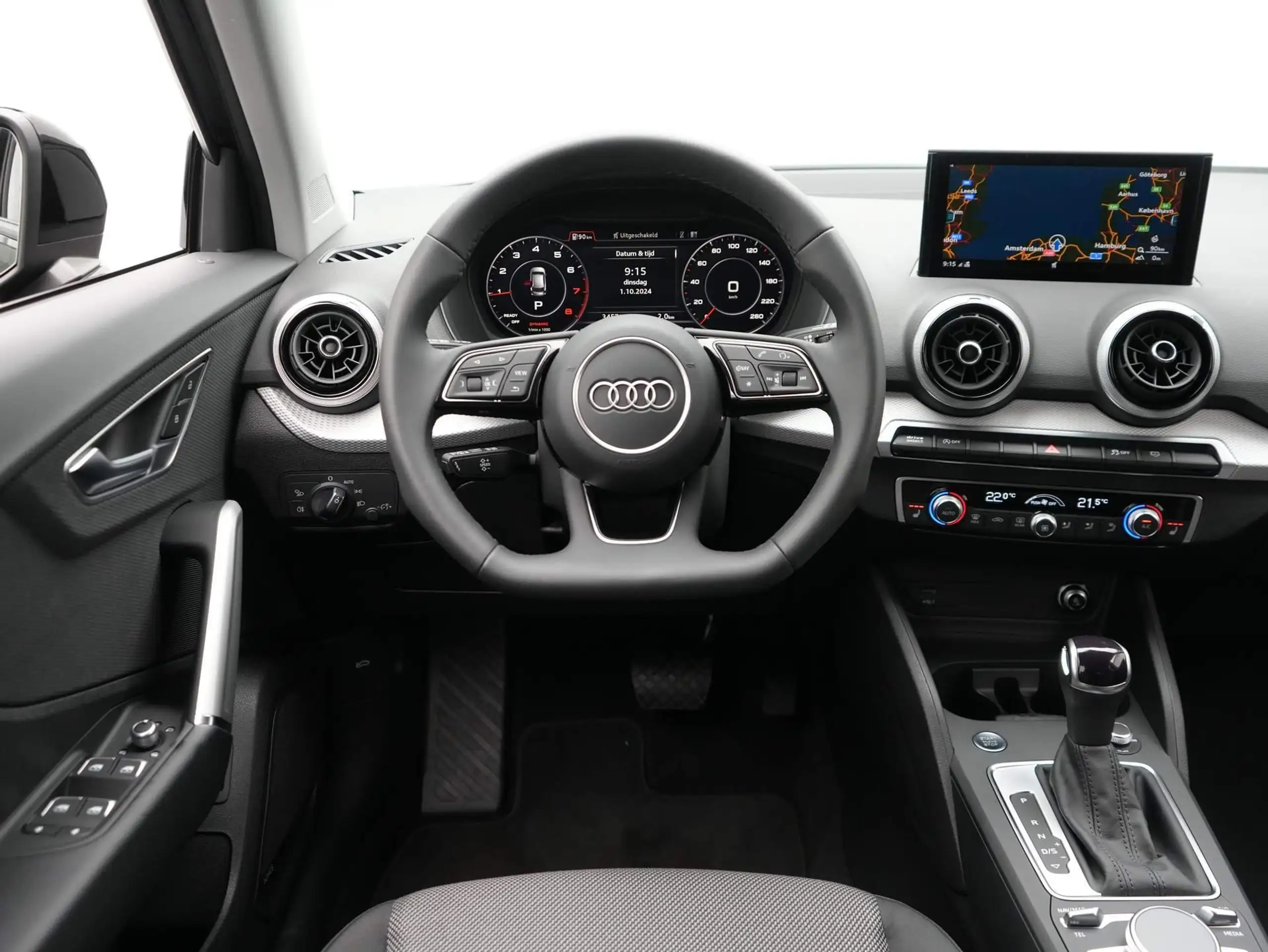 Audi - Q2