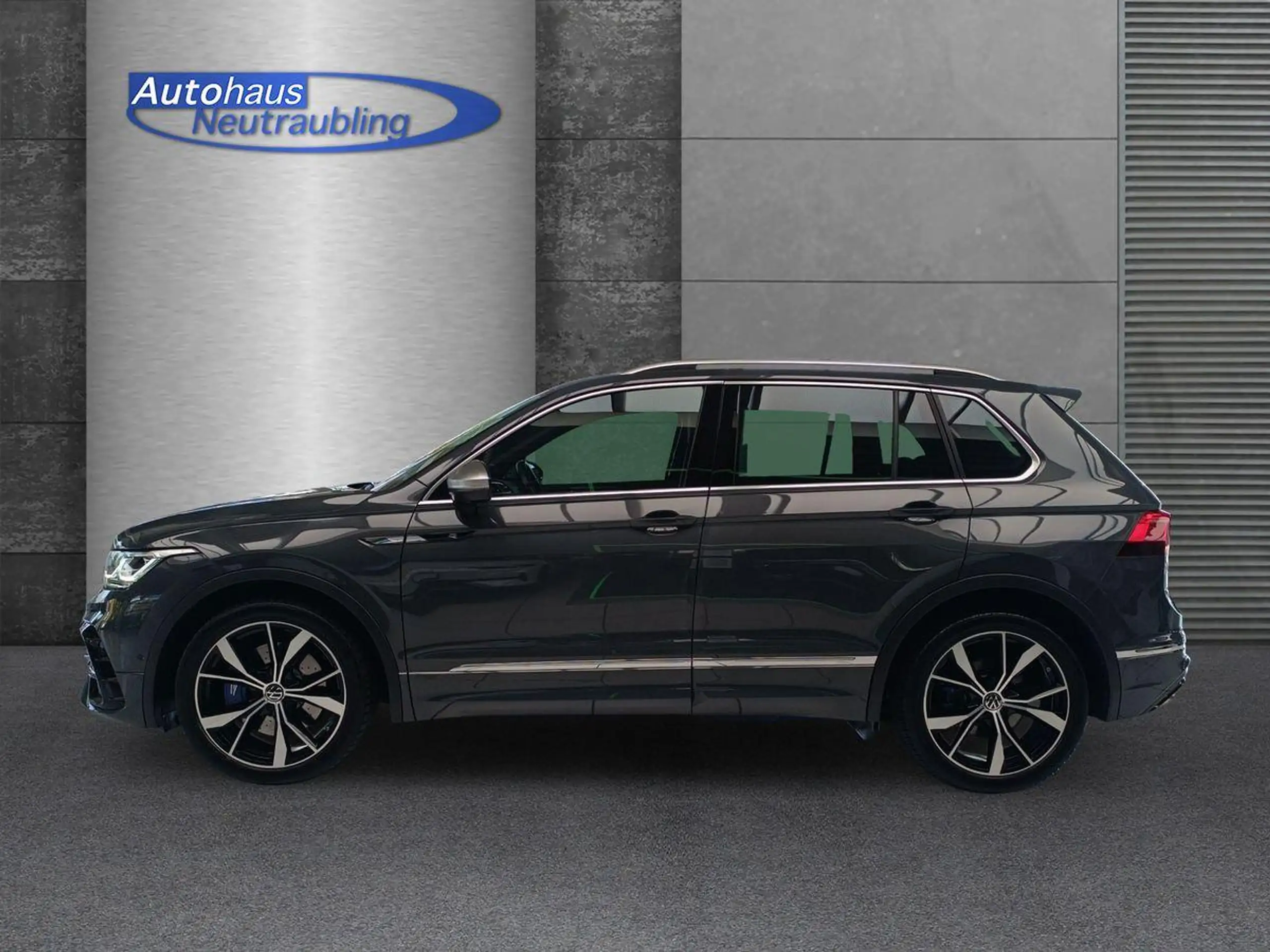 Volkswagen - Tiguan