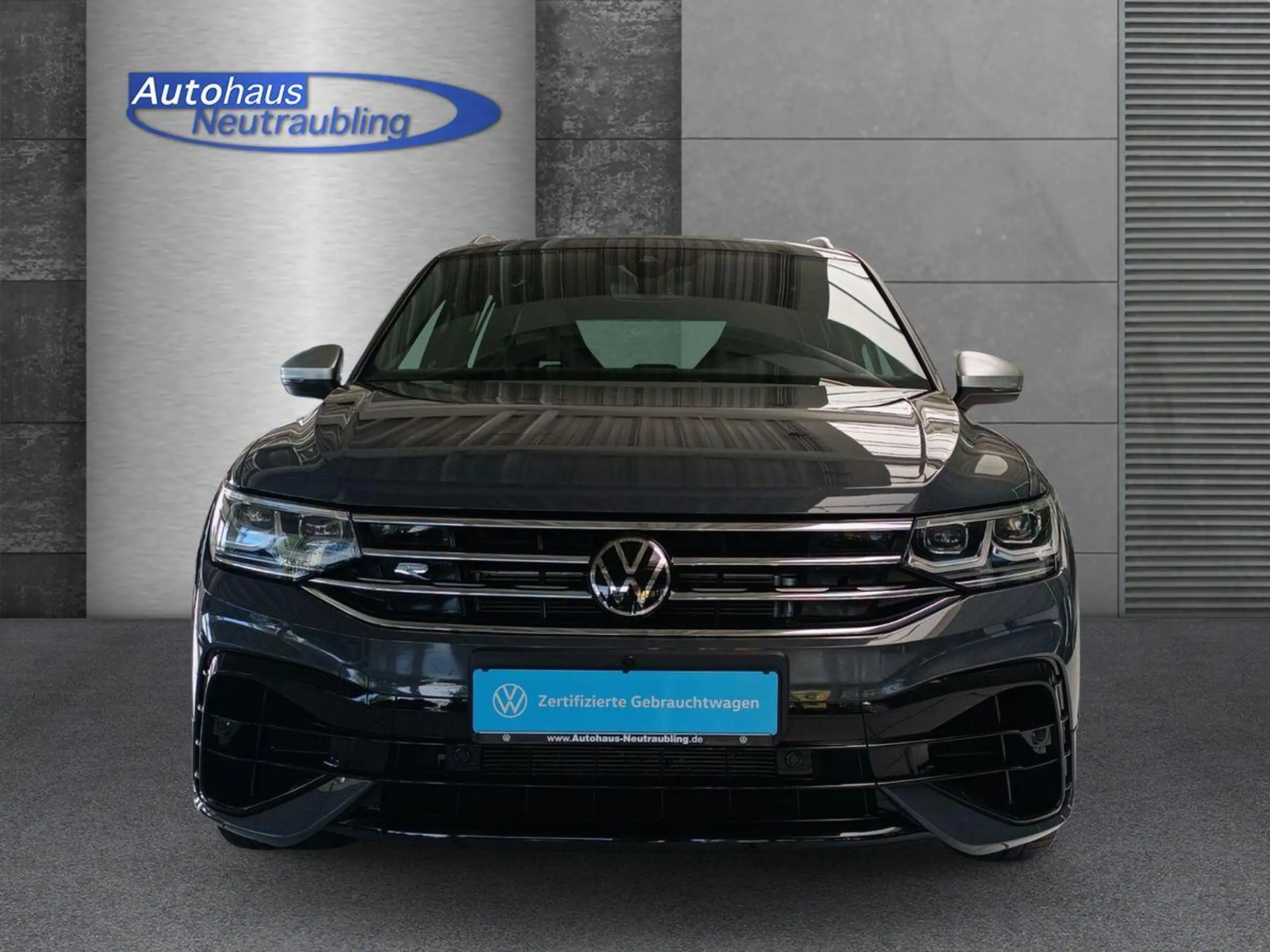 Volkswagen - Tiguan