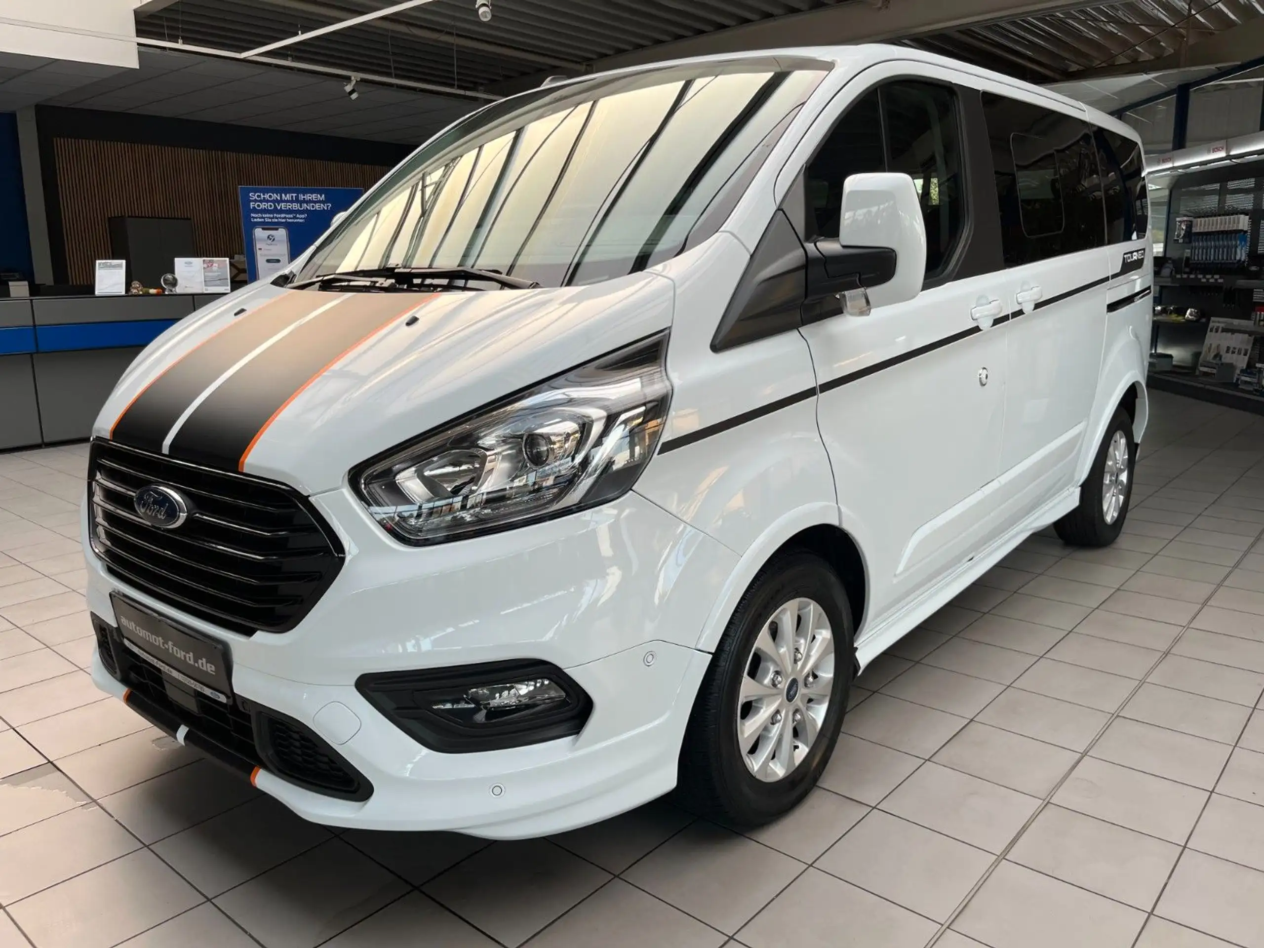 Ford - Tourneo Custom