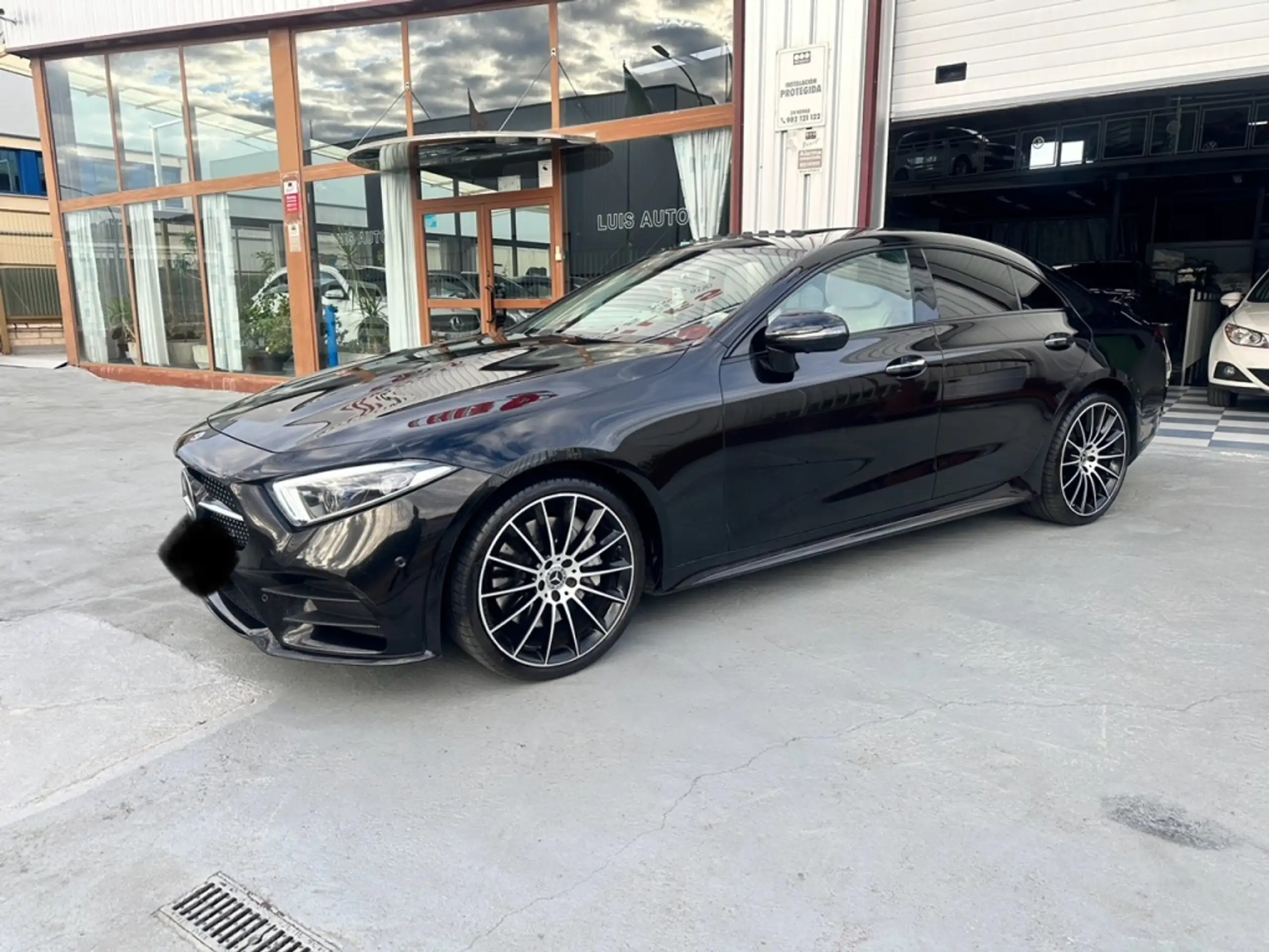 Mercedes-Benz - CLS 350