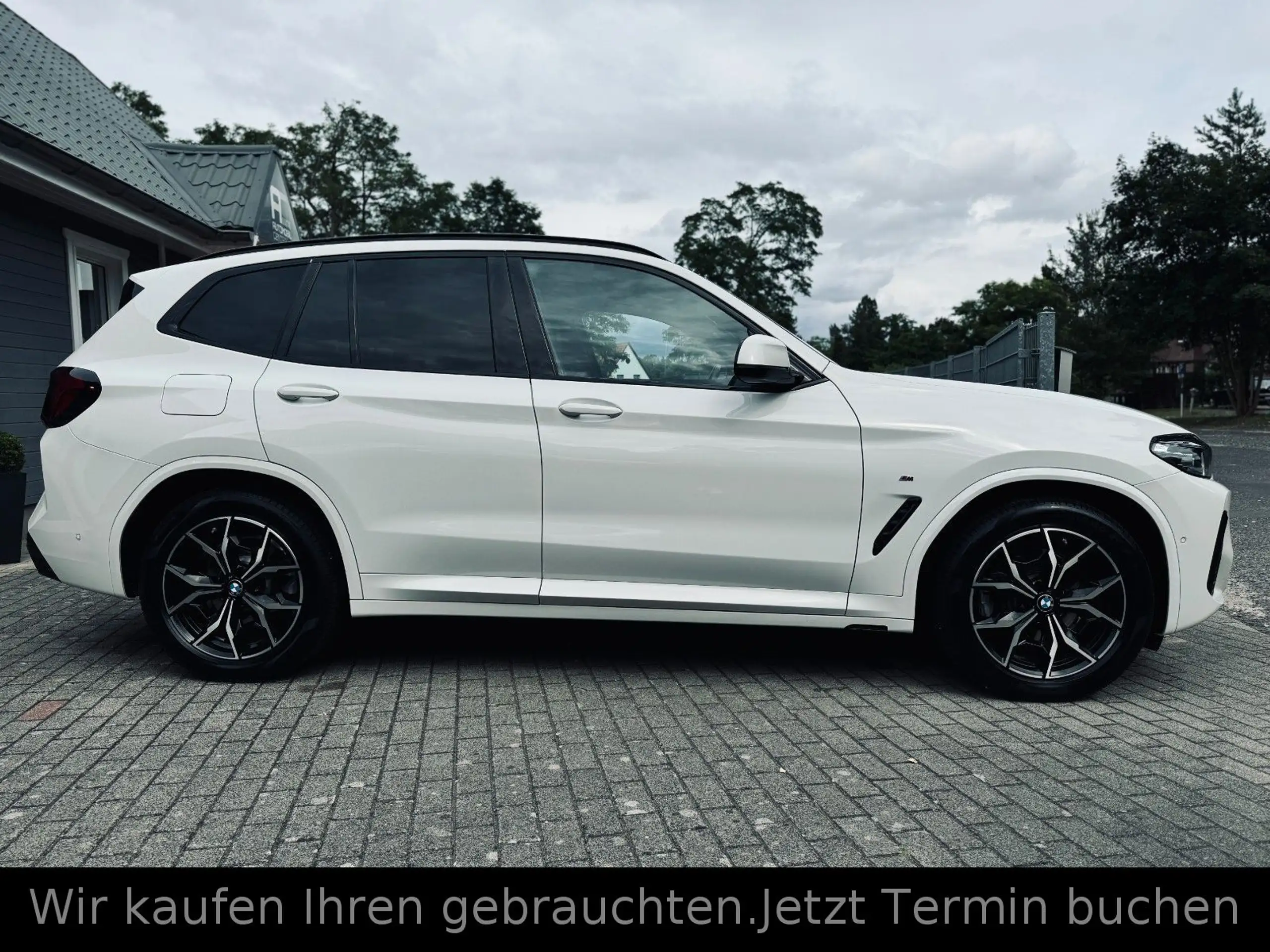 BMW - X3