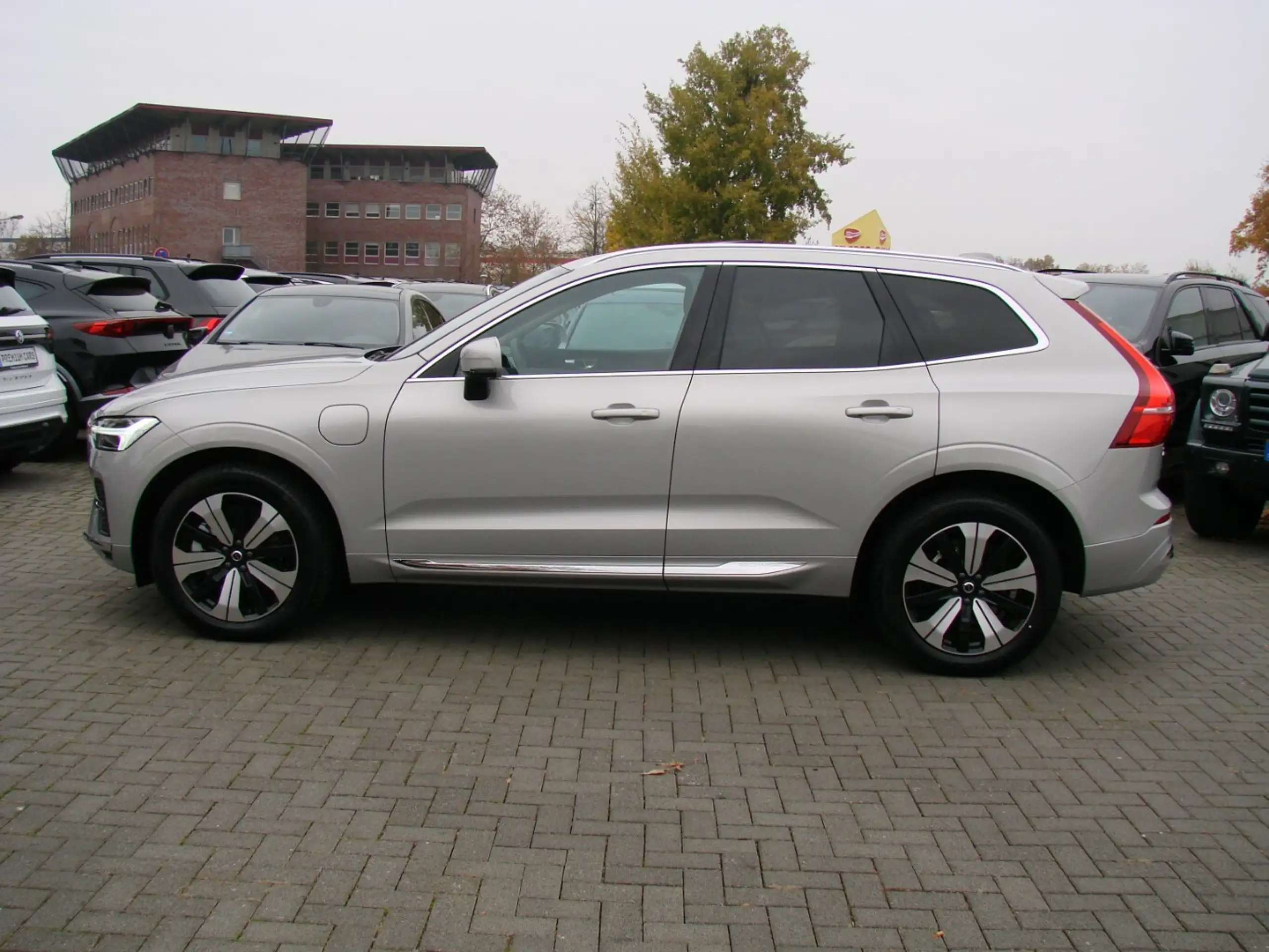 Volvo - XC60