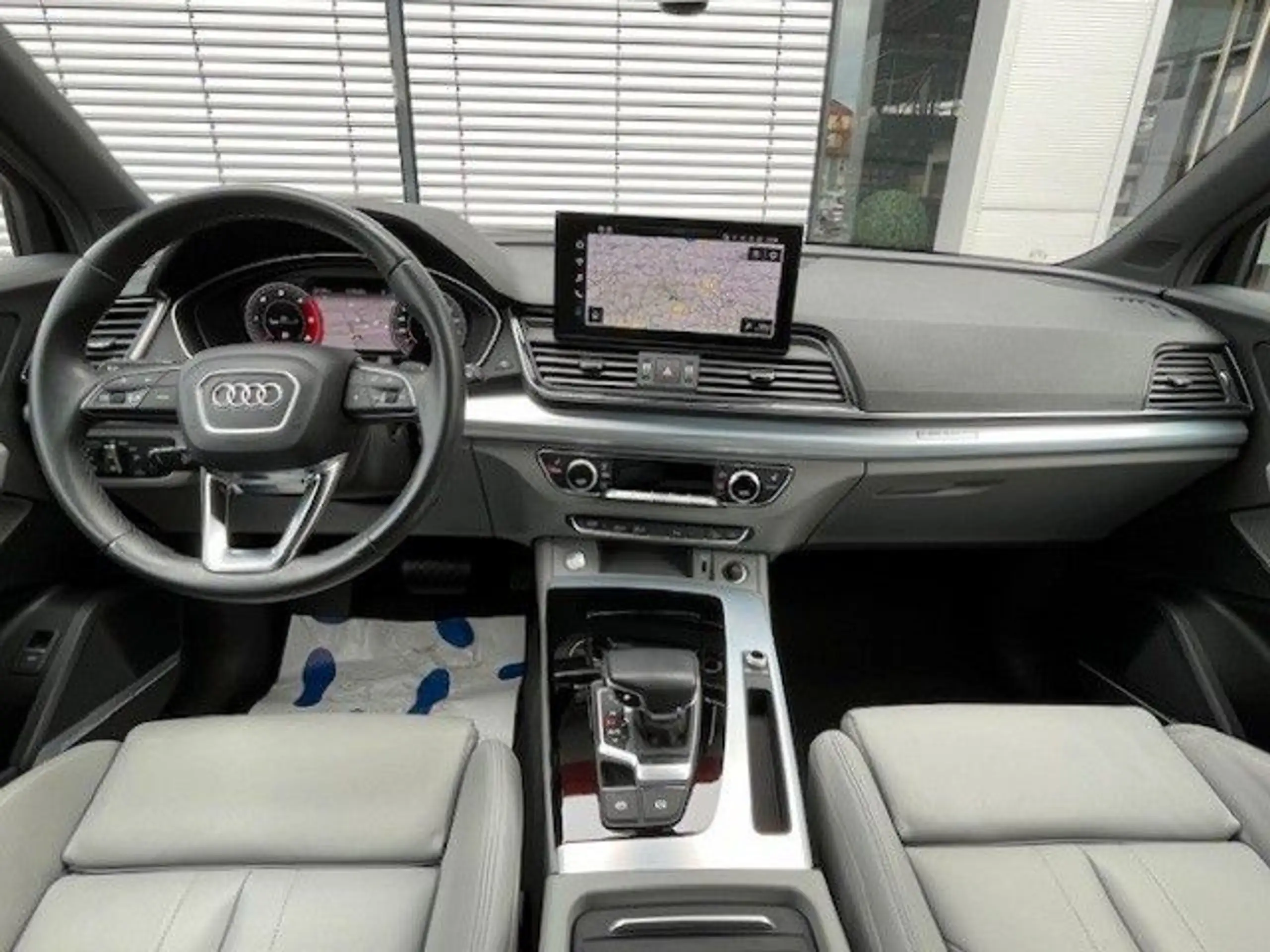 Audi - Q5