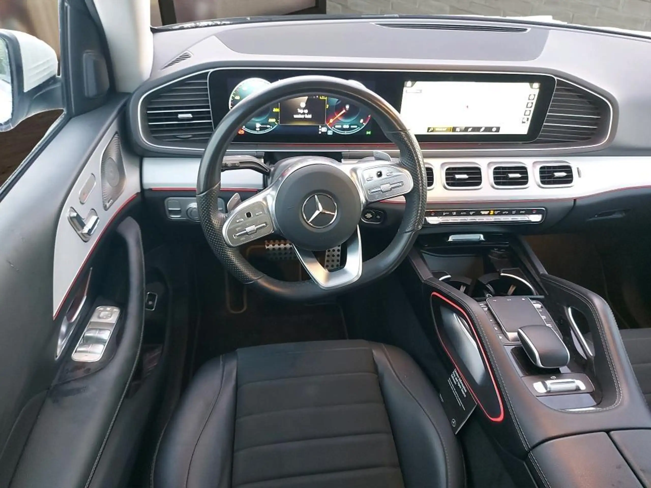 Mercedes-Benz - GLE 300