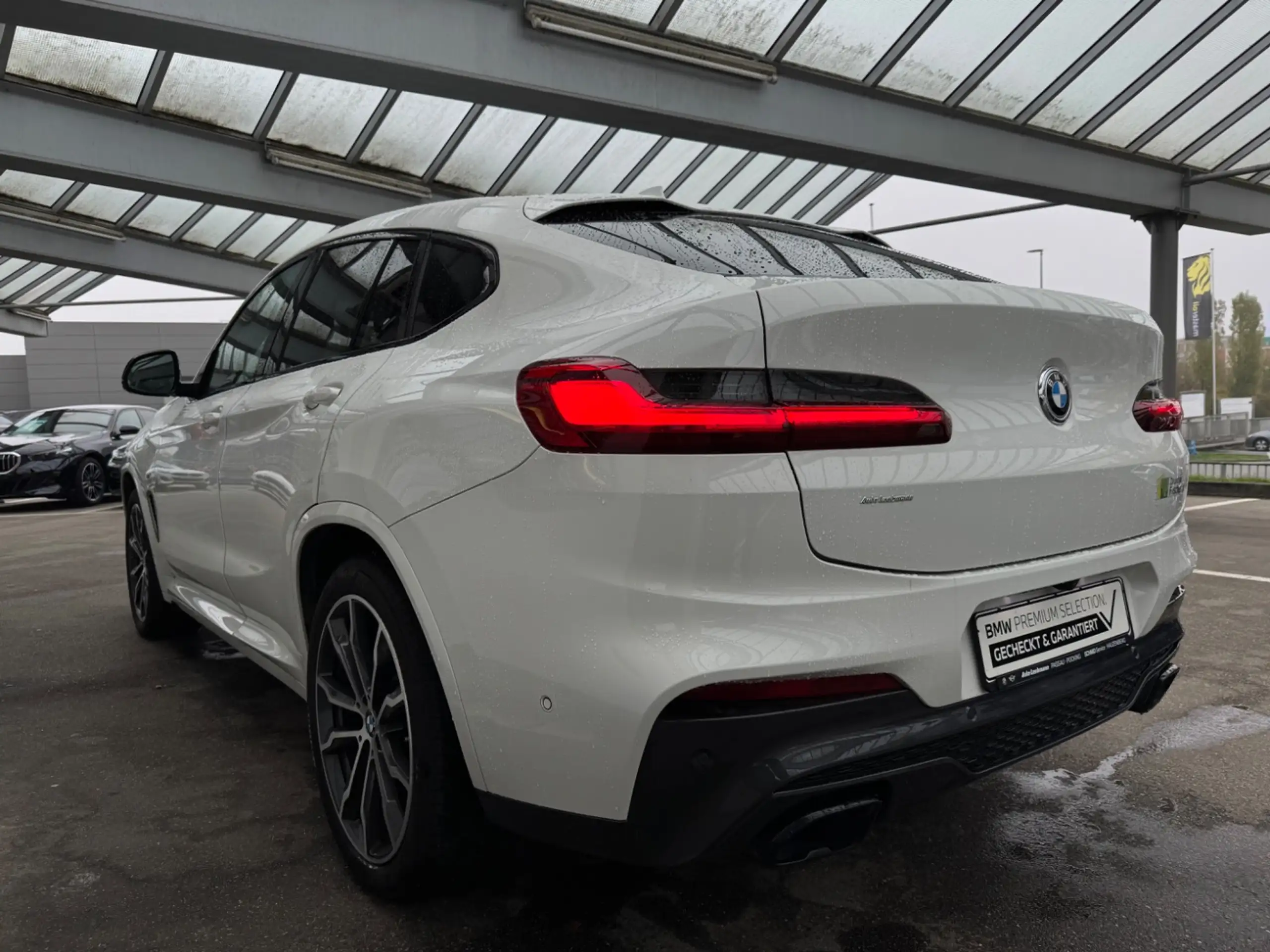 BMW - X4 M