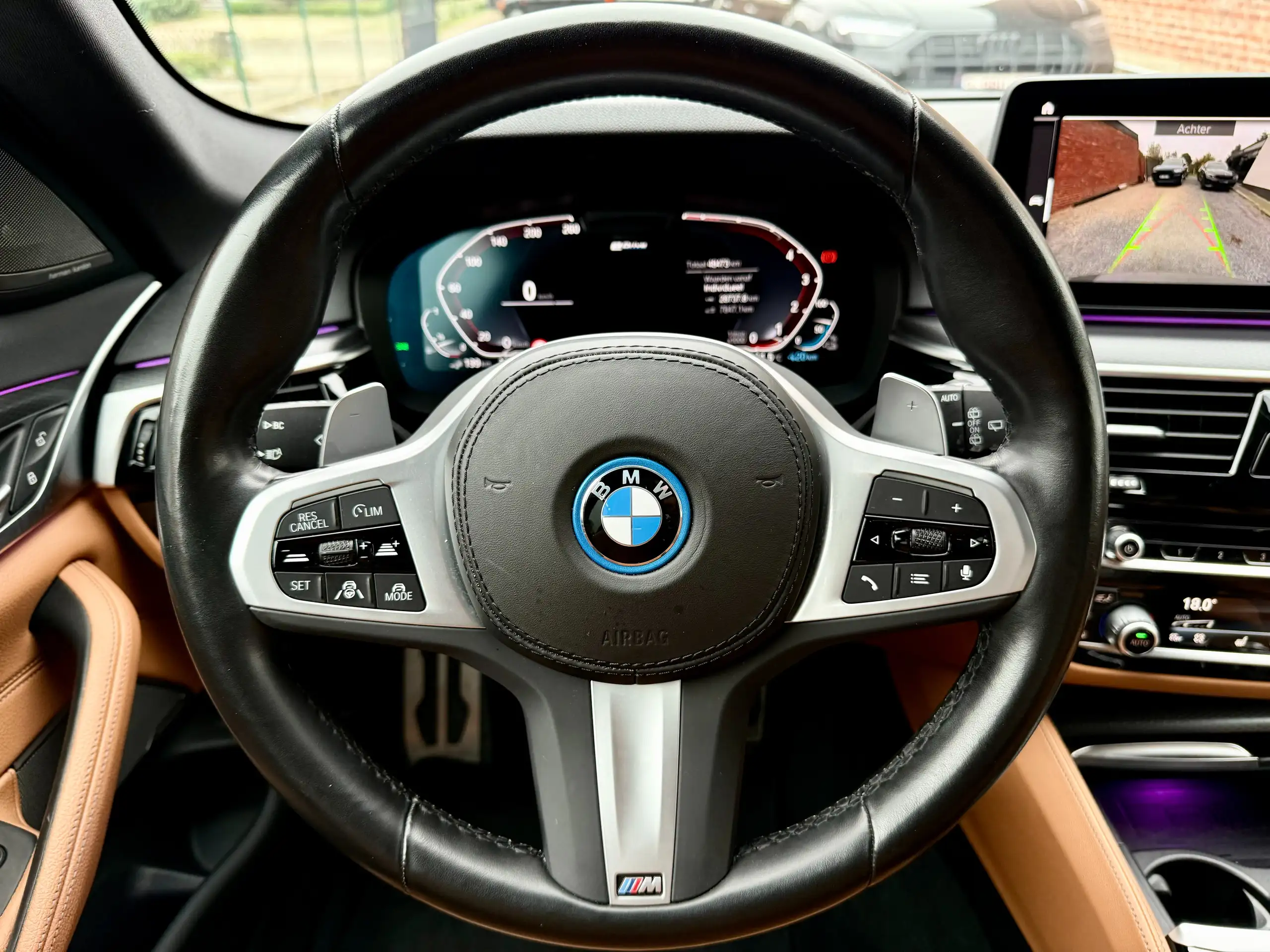 BMW - 530