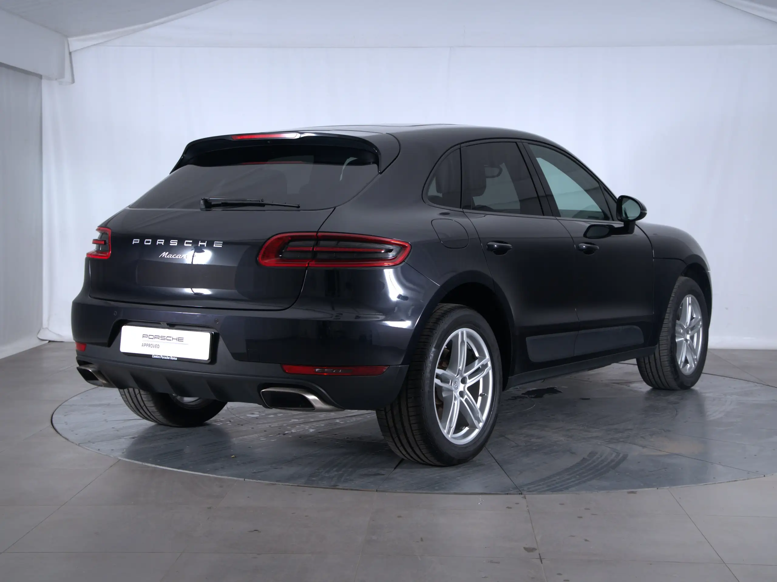 Porsche - Macan