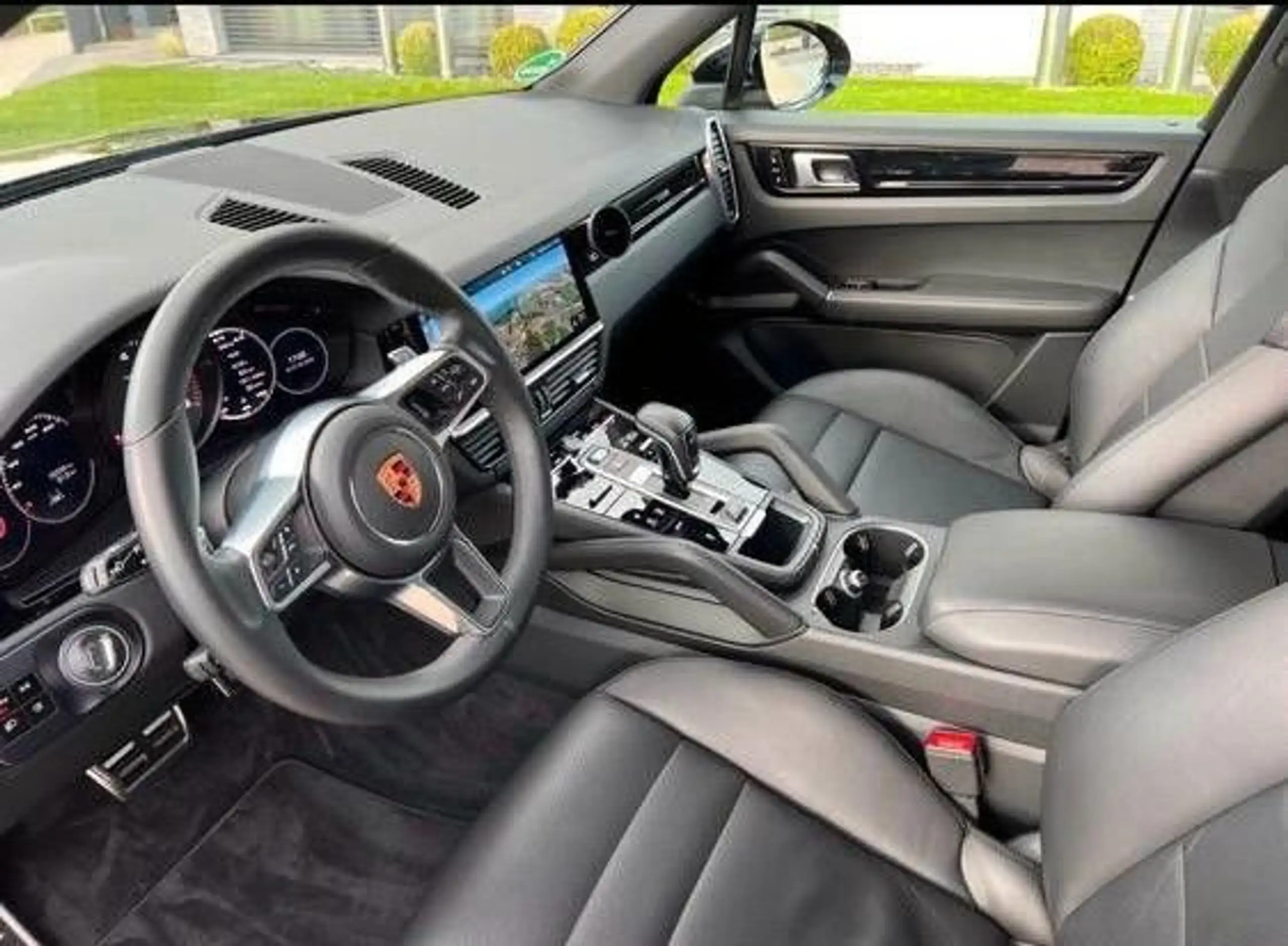 Porsche - Cayenne