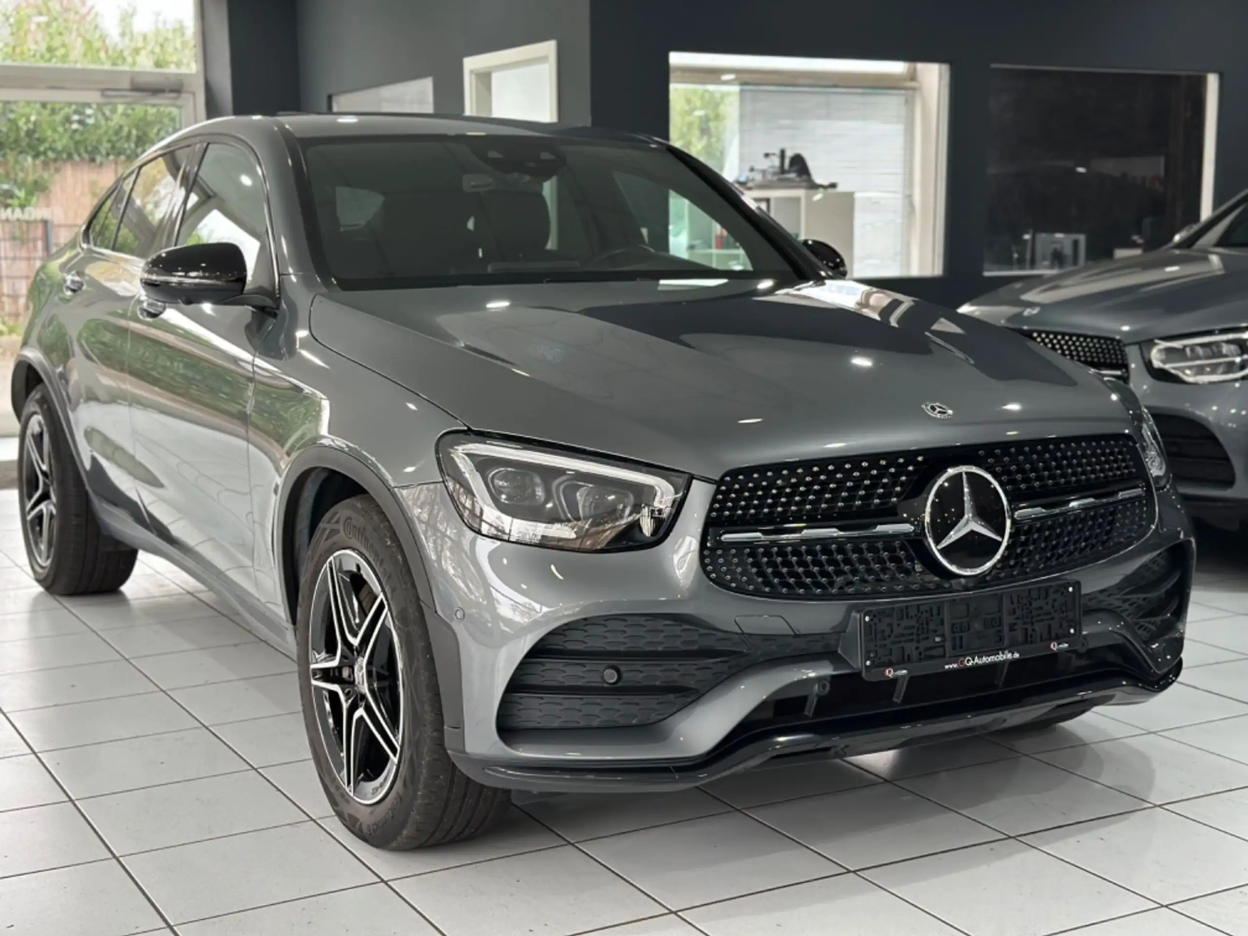 Mercedes-Benz - GLC 220