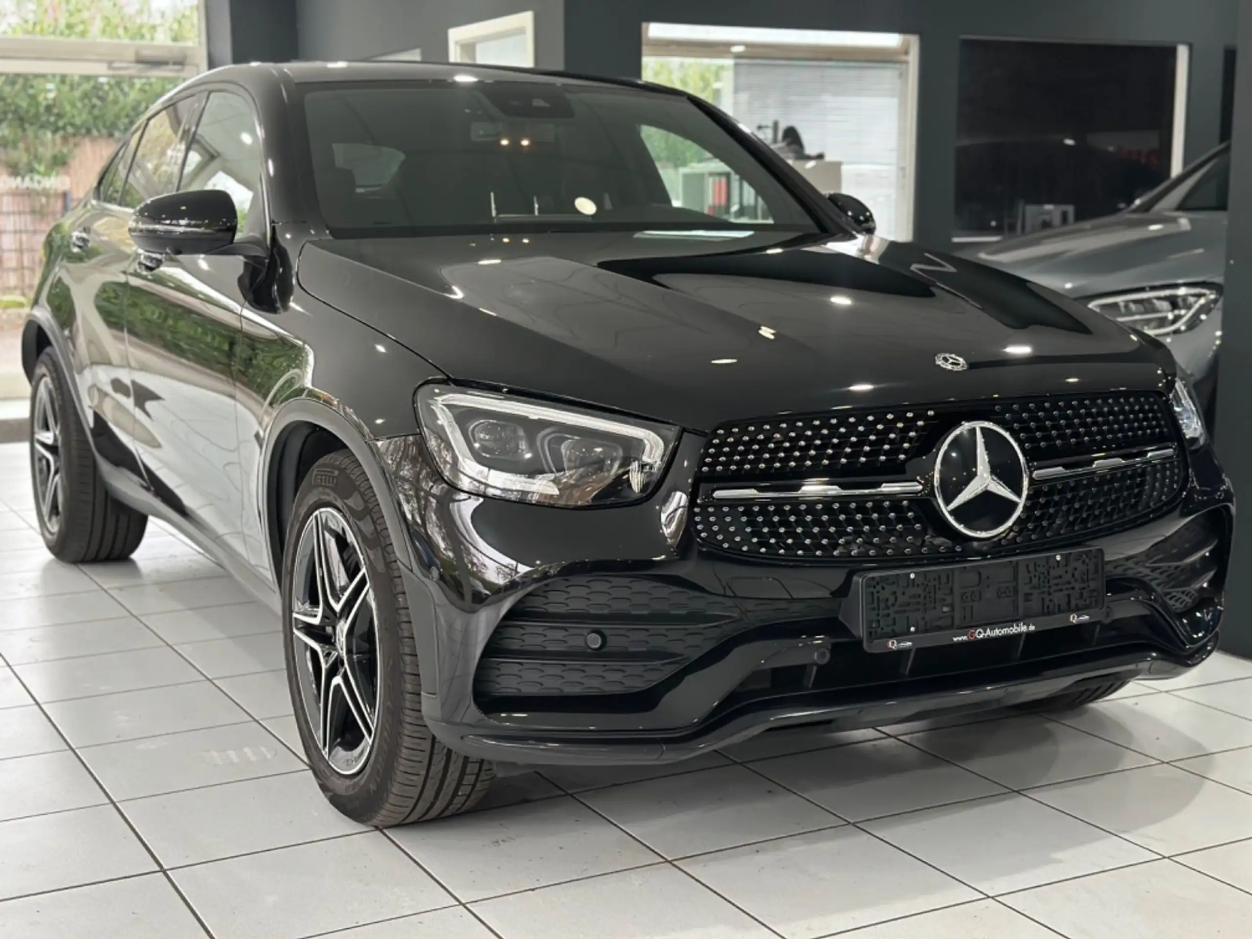 Mercedes-Benz - GLC 220