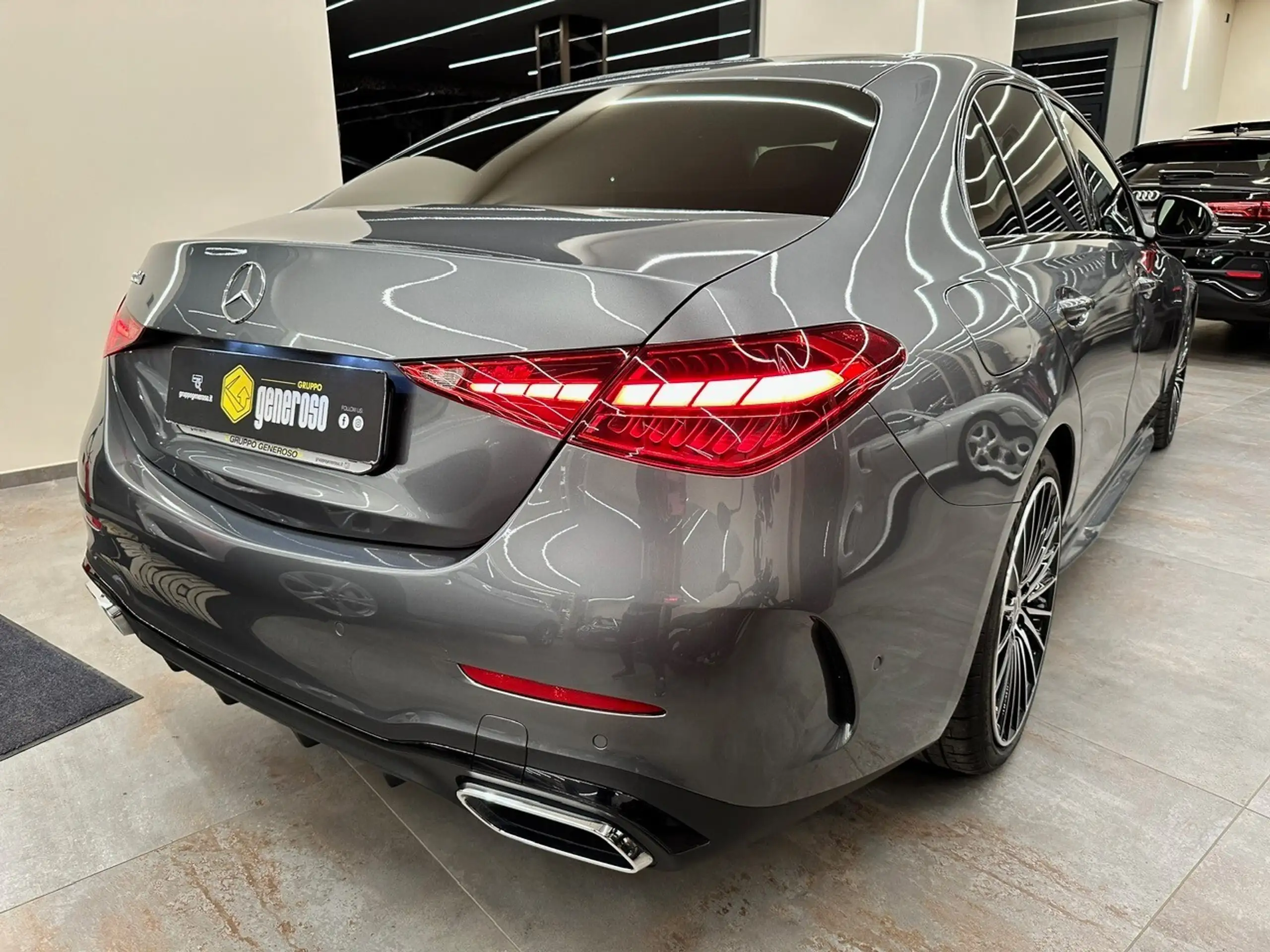 Mercedes-Benz - C 220