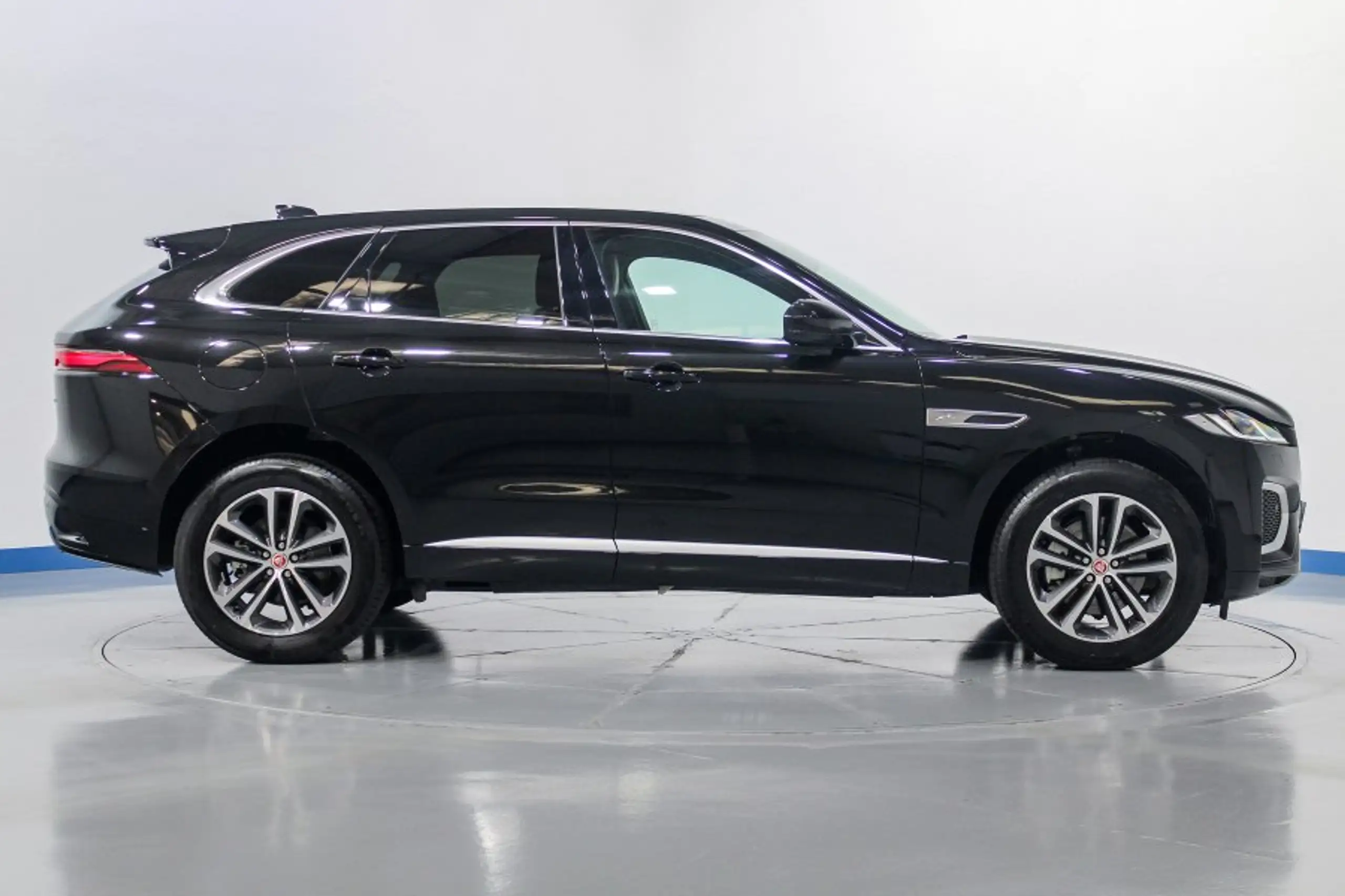 Jaguar - F-Pace