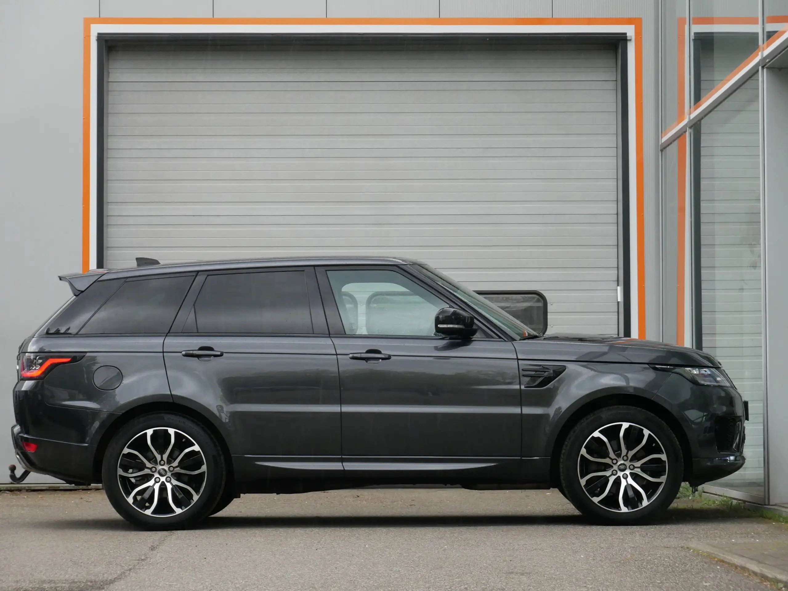 Land Rover - Range Rover Sport