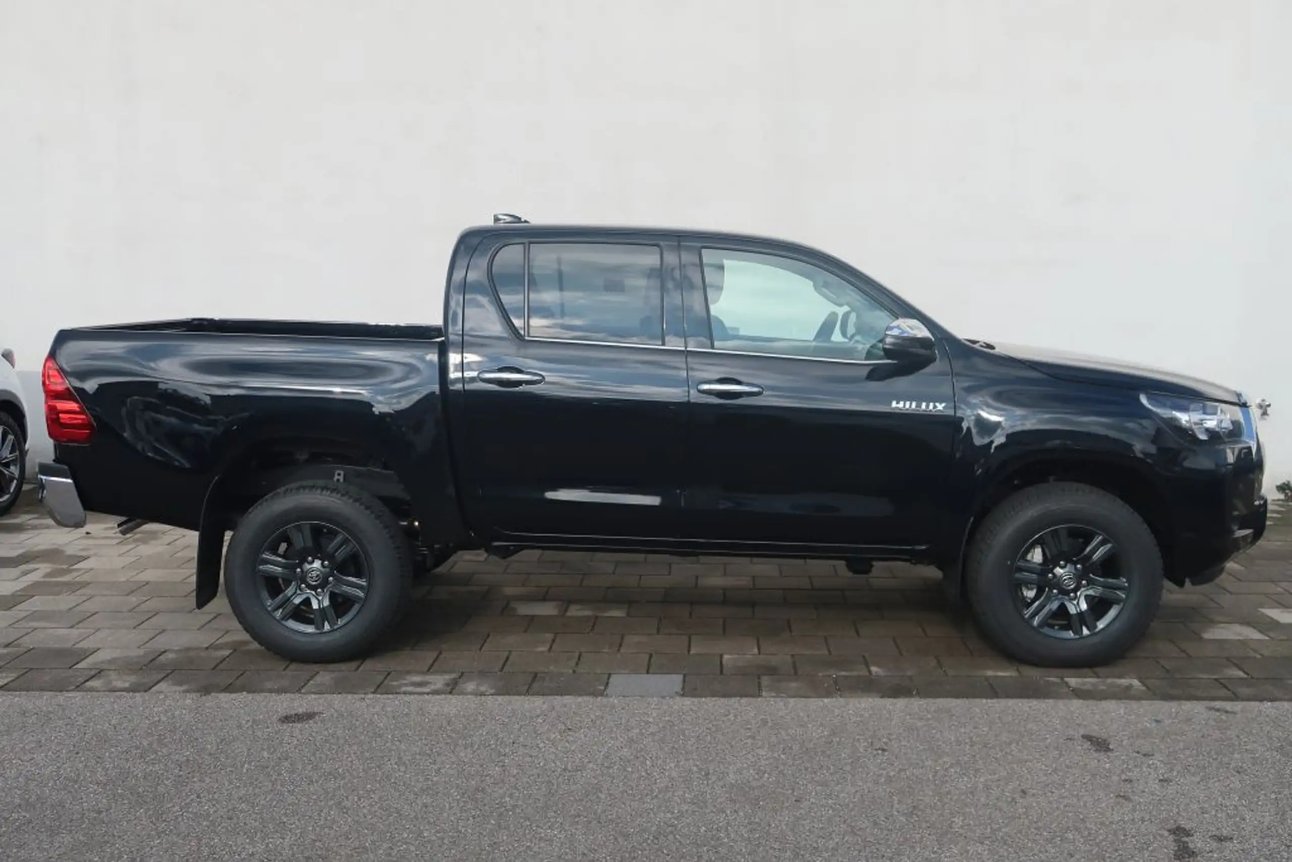 Toyota - Hilux