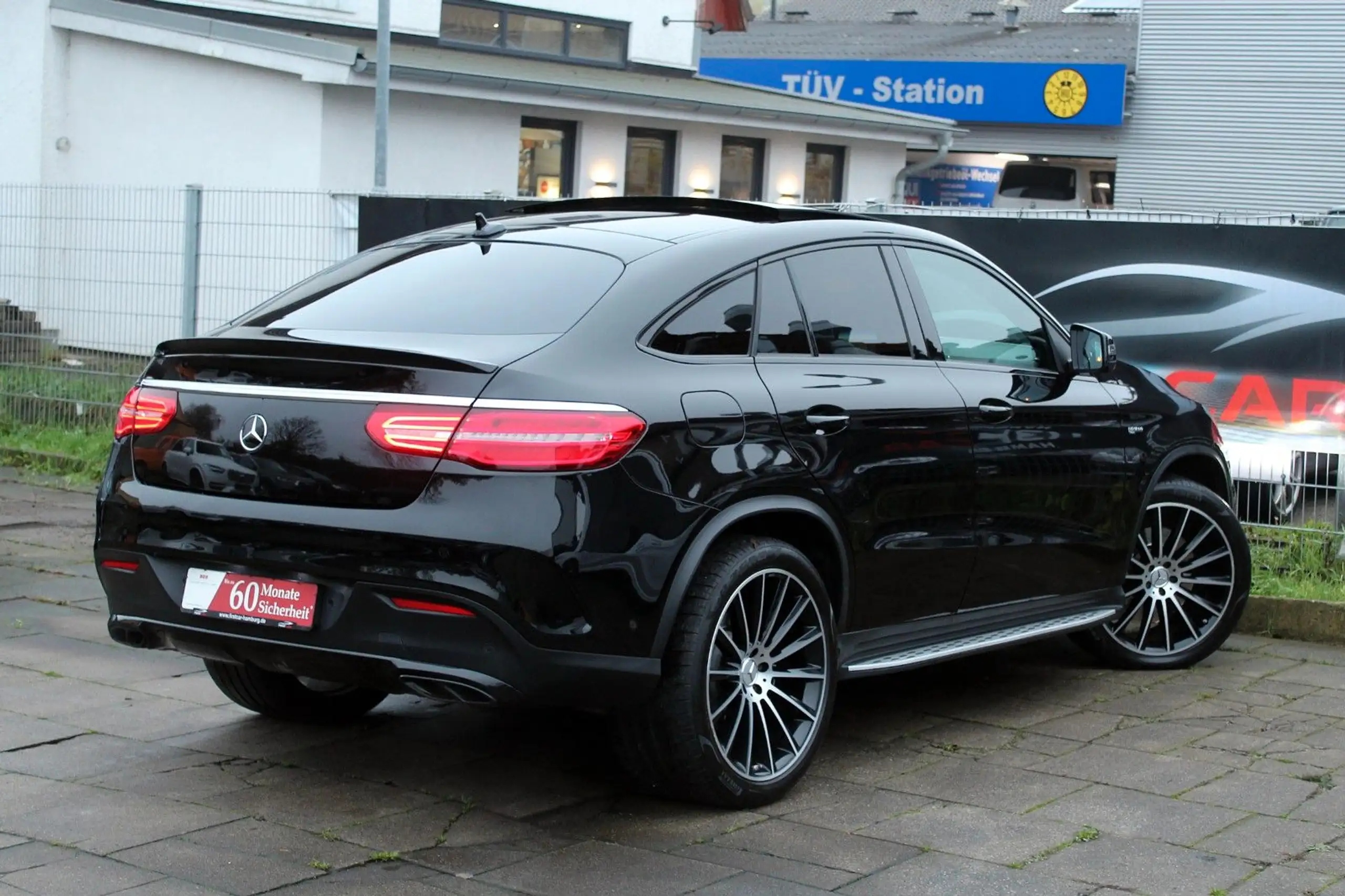 Mercedes-Benz - GLE 43 AMG