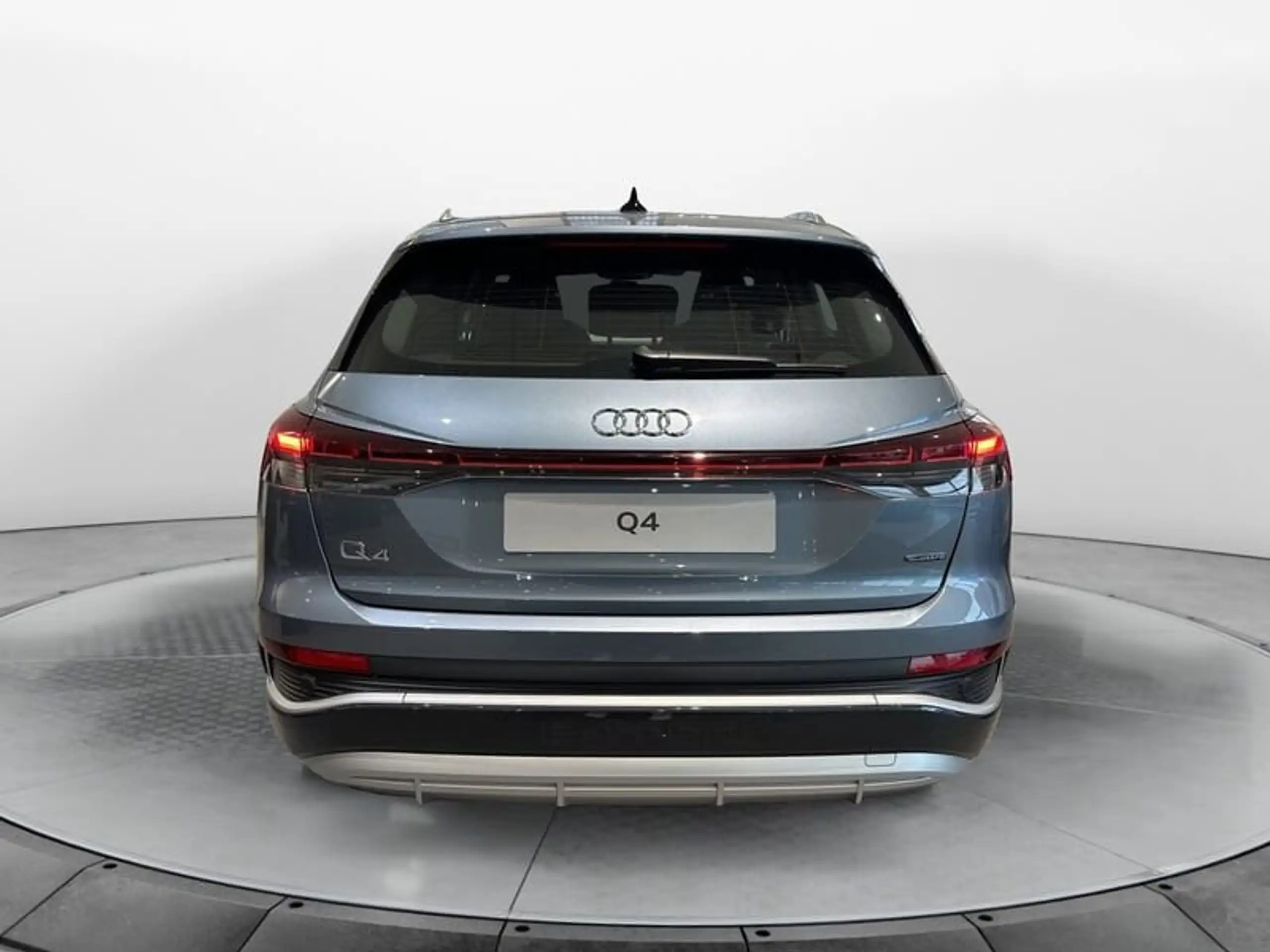 Audi - Q4 e-tron