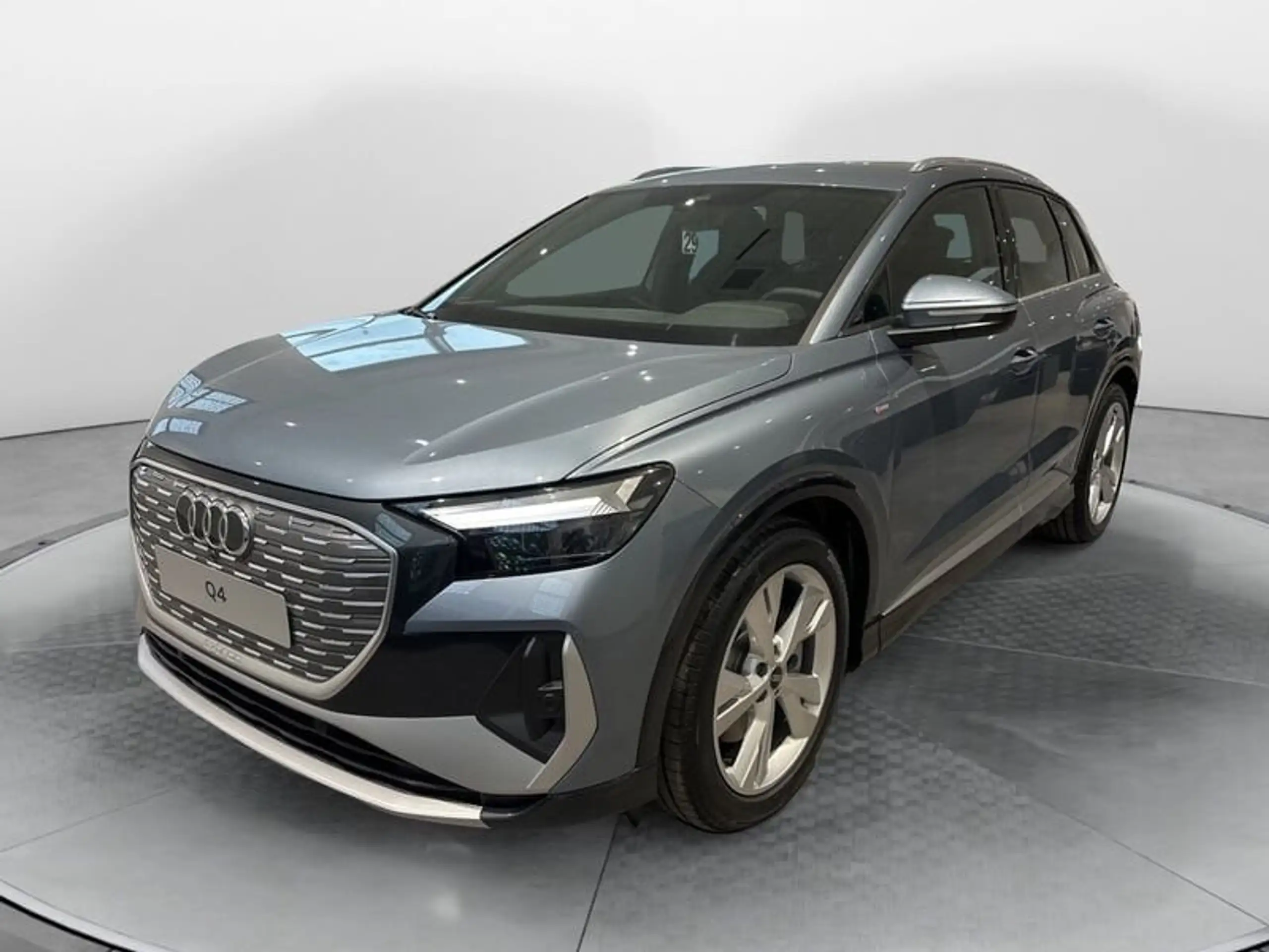 Audi - Q4 e-tron