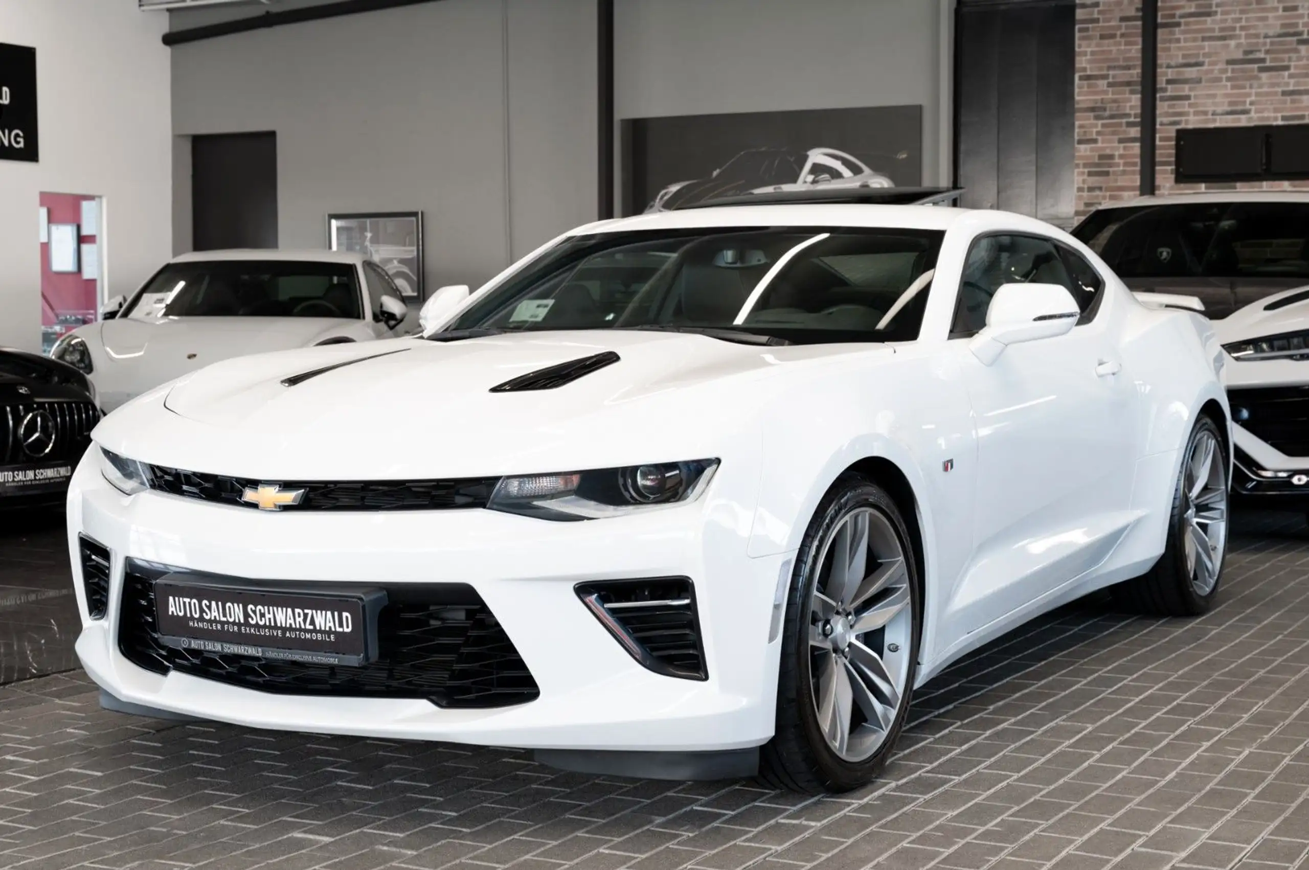 Chevrolet - Camaro