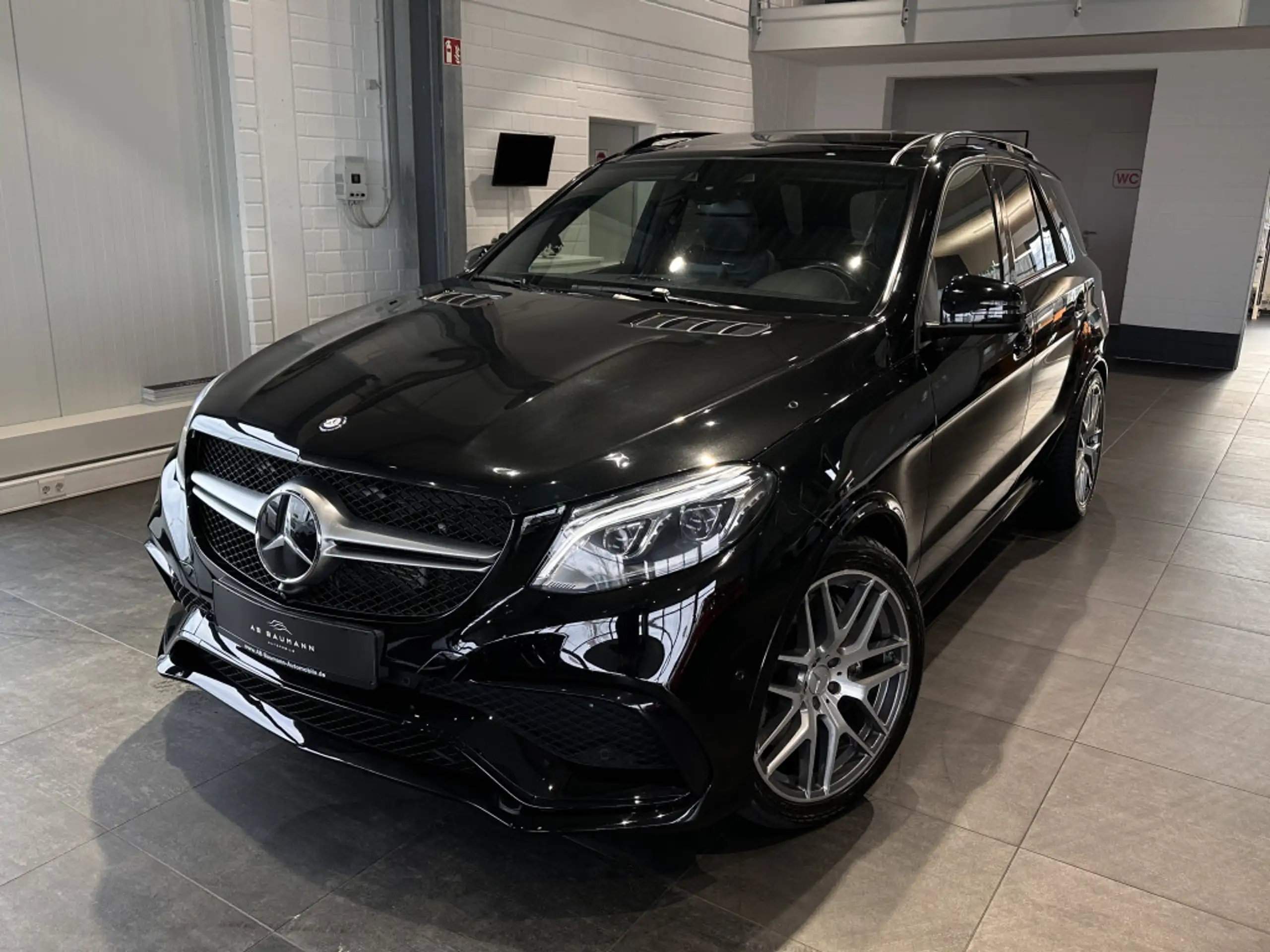 Mercedes-Benz - GLE 63 AMG