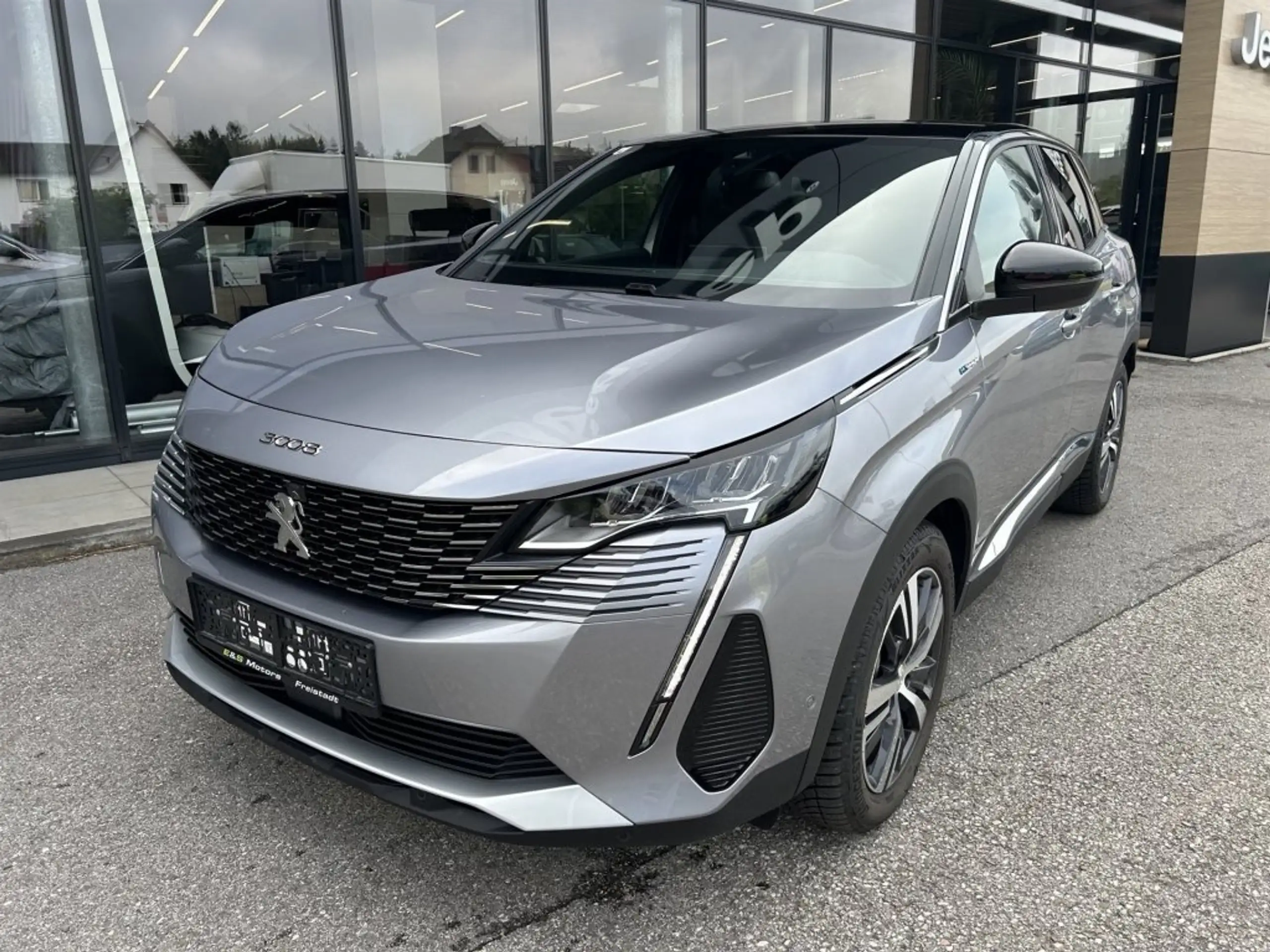 Peugeot - 3008