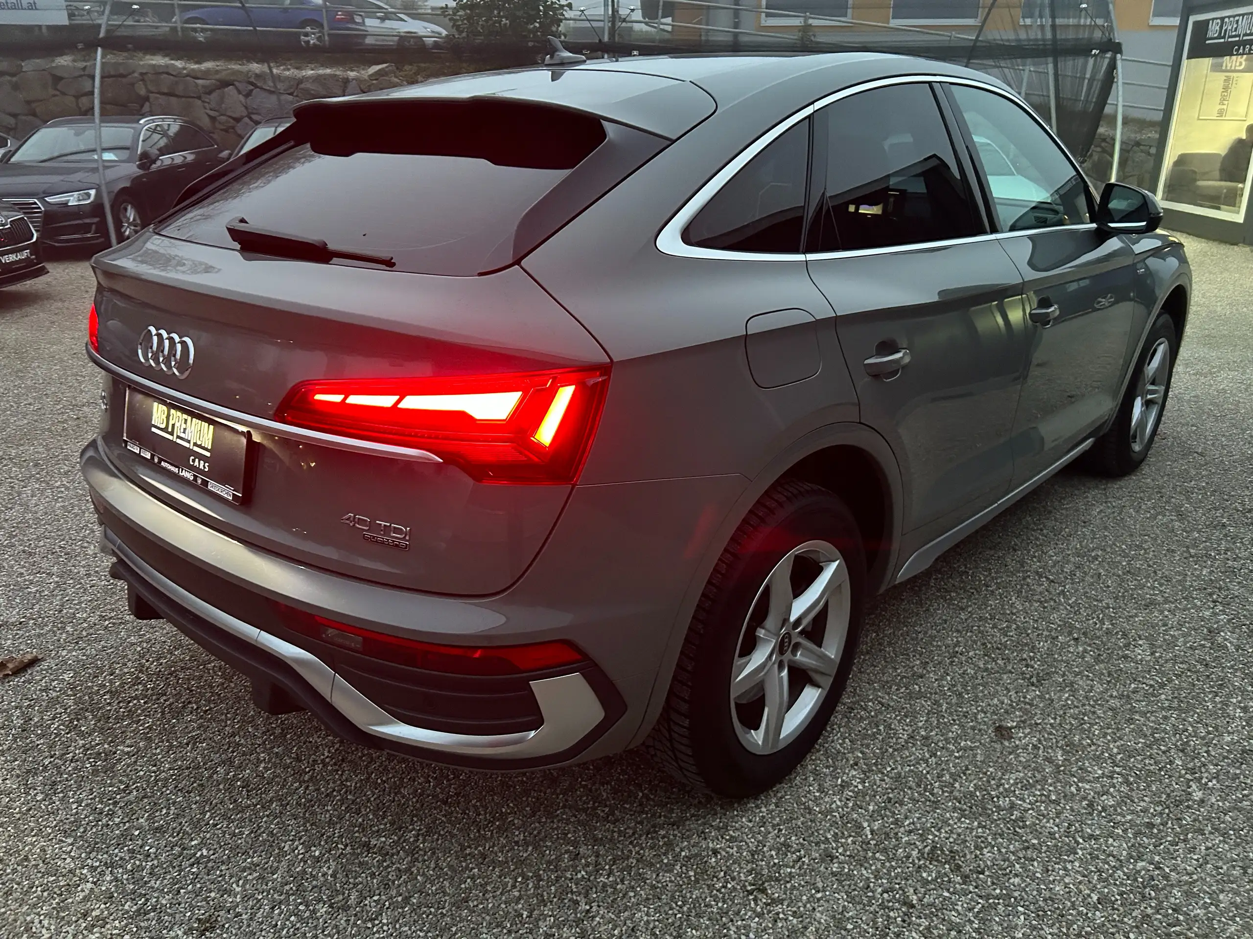 Audi - Q5