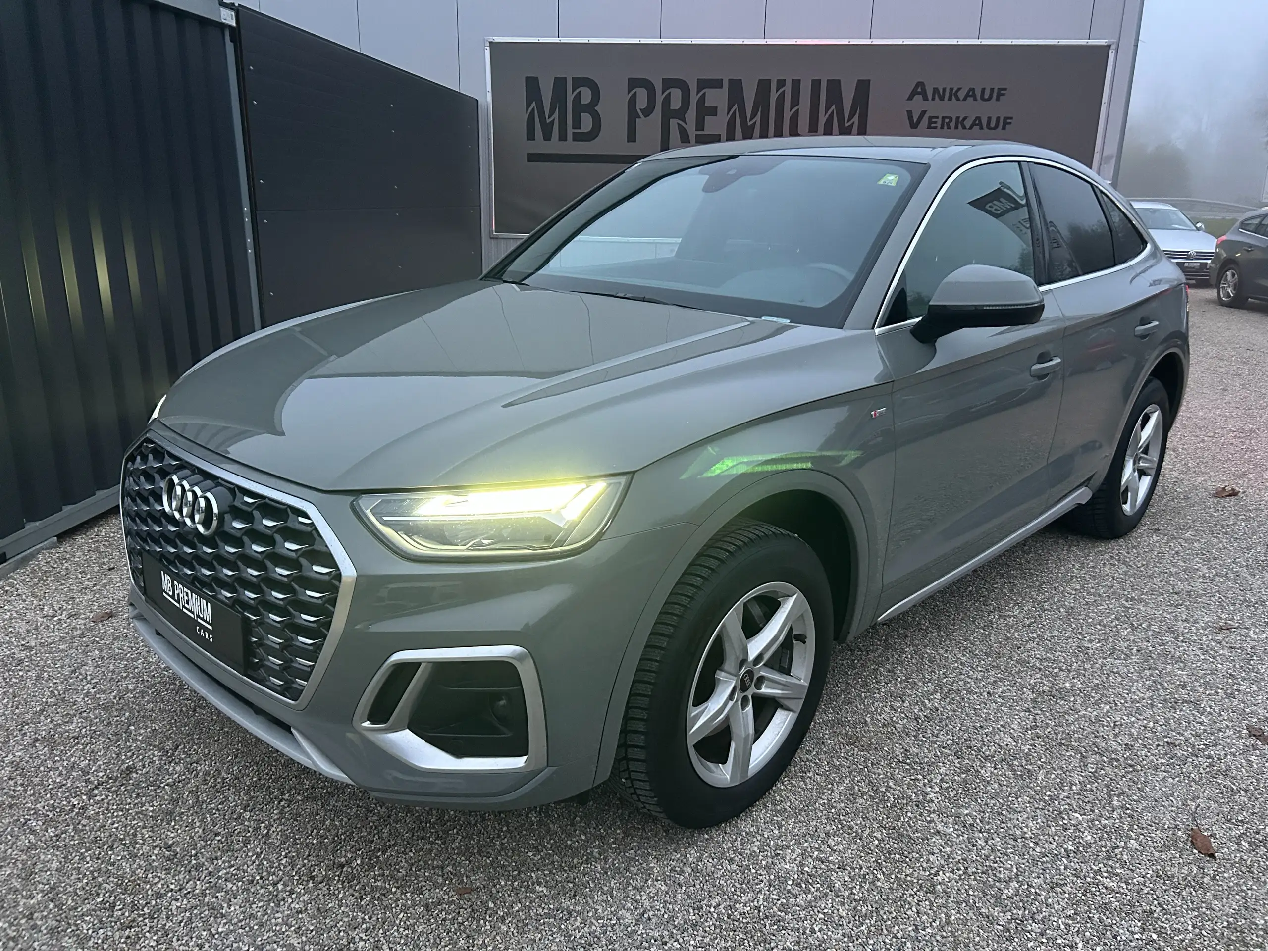 Audi - Q5