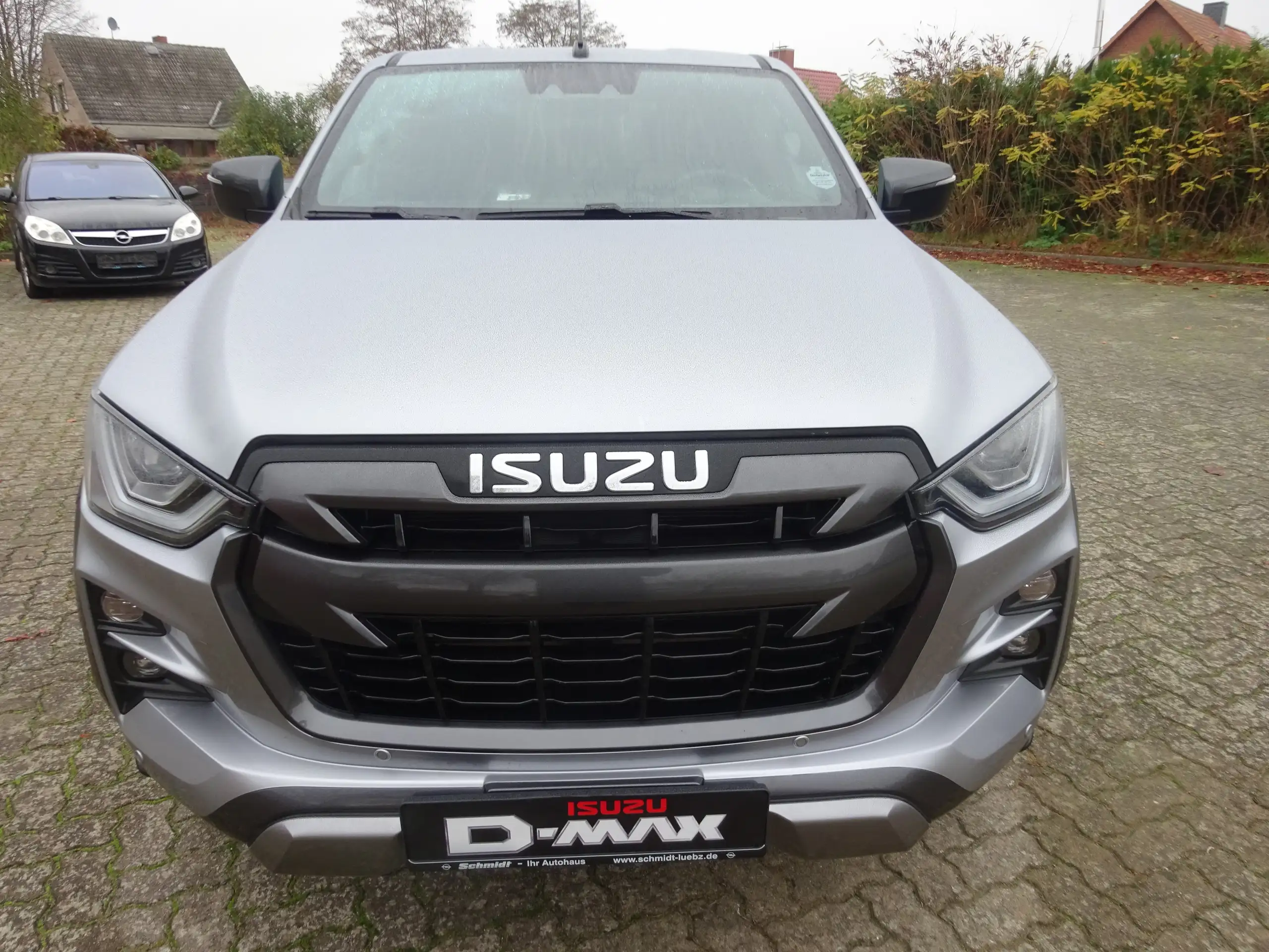 Isuzu - D-Max