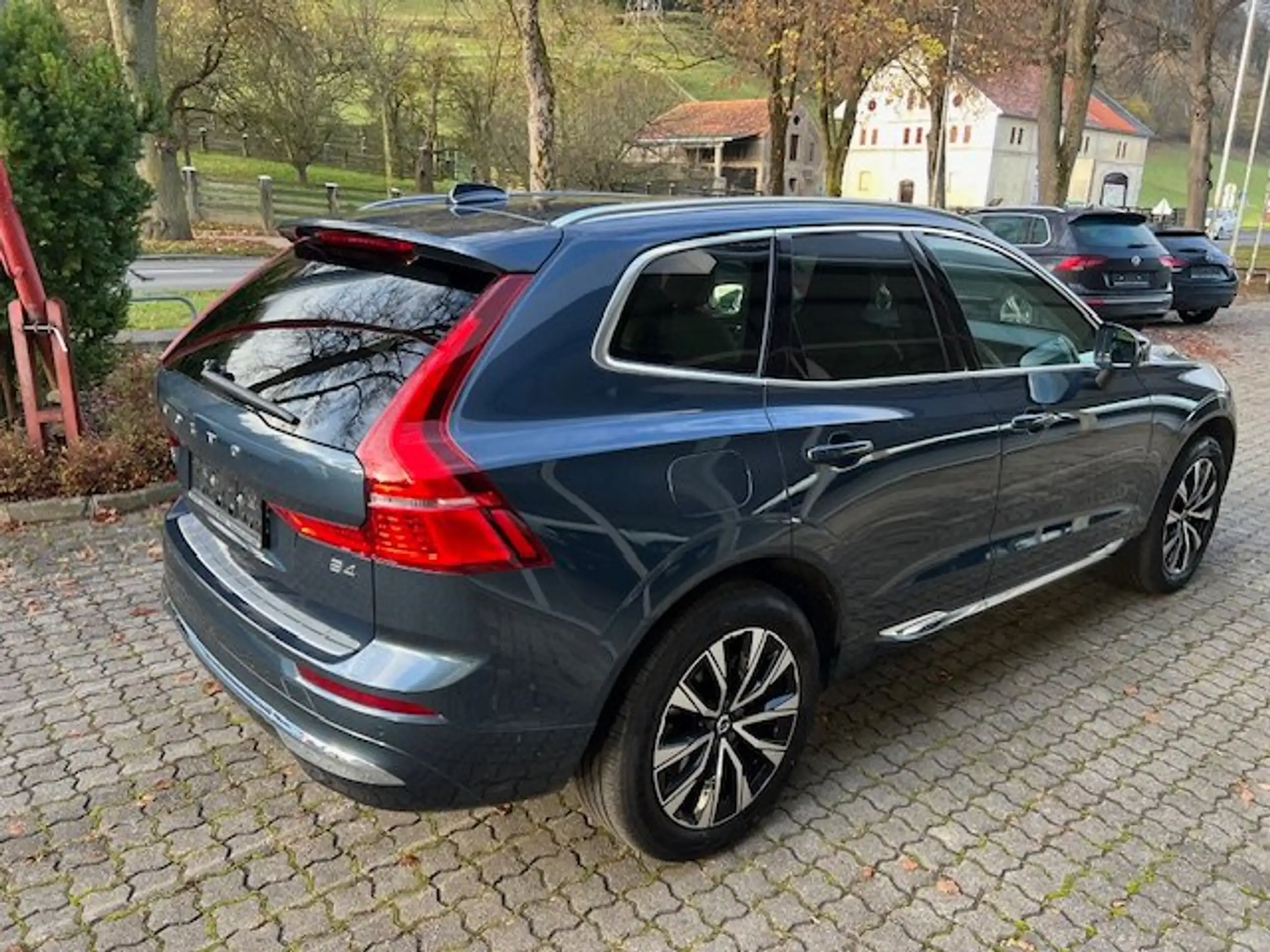 Volvo - XC60