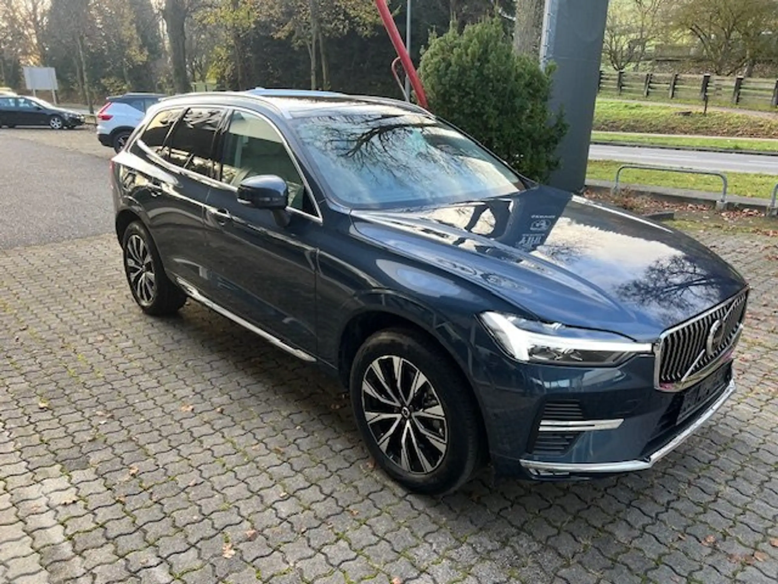 Volvo - XC60