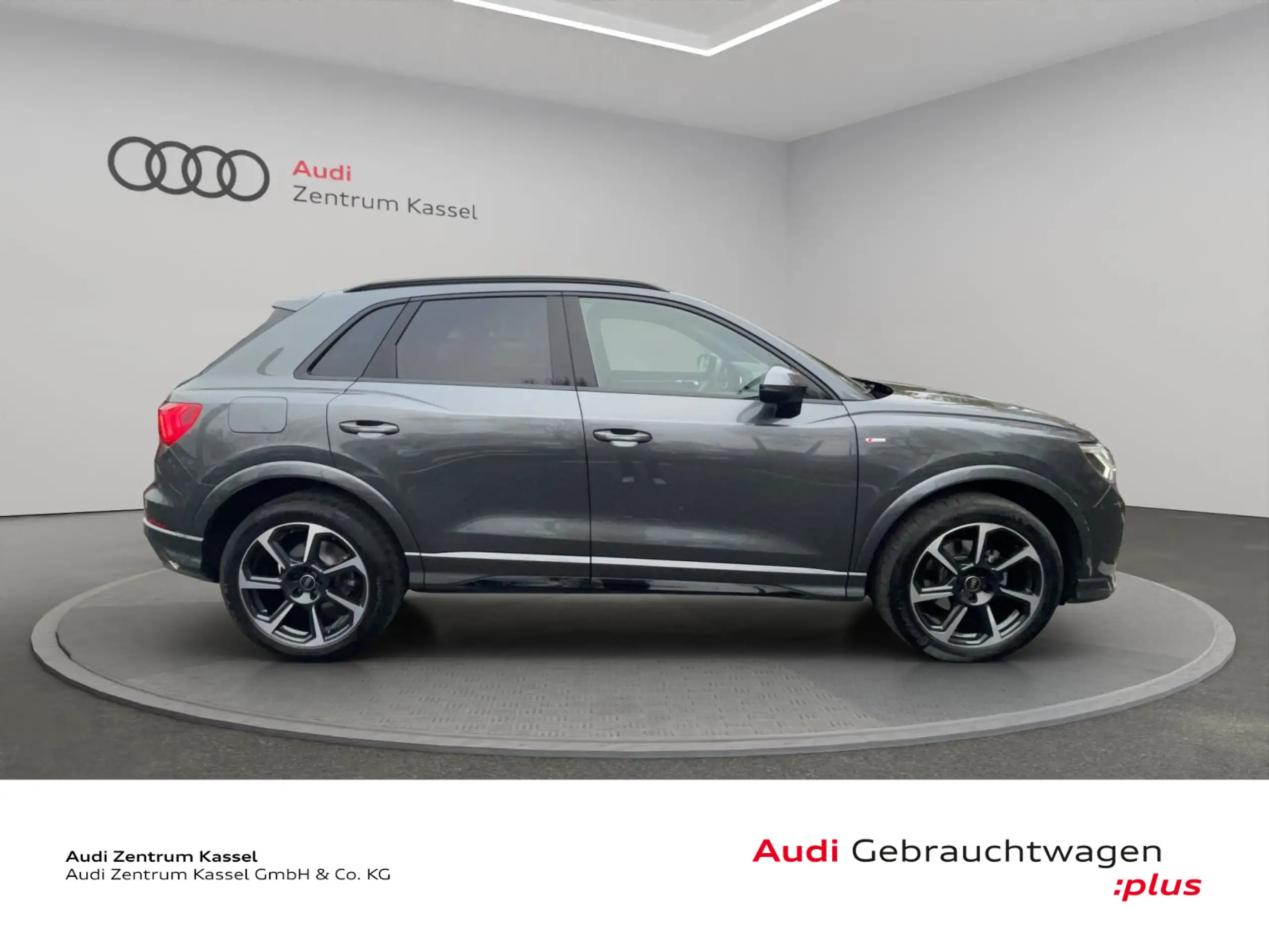 Audi - Q3