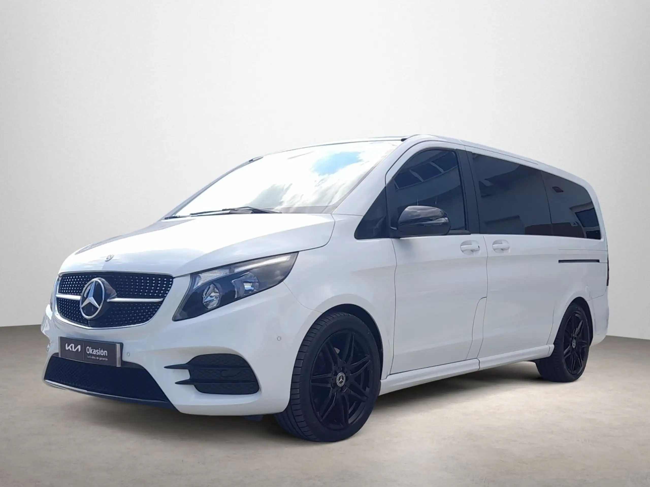 Mercedes-Benz - V