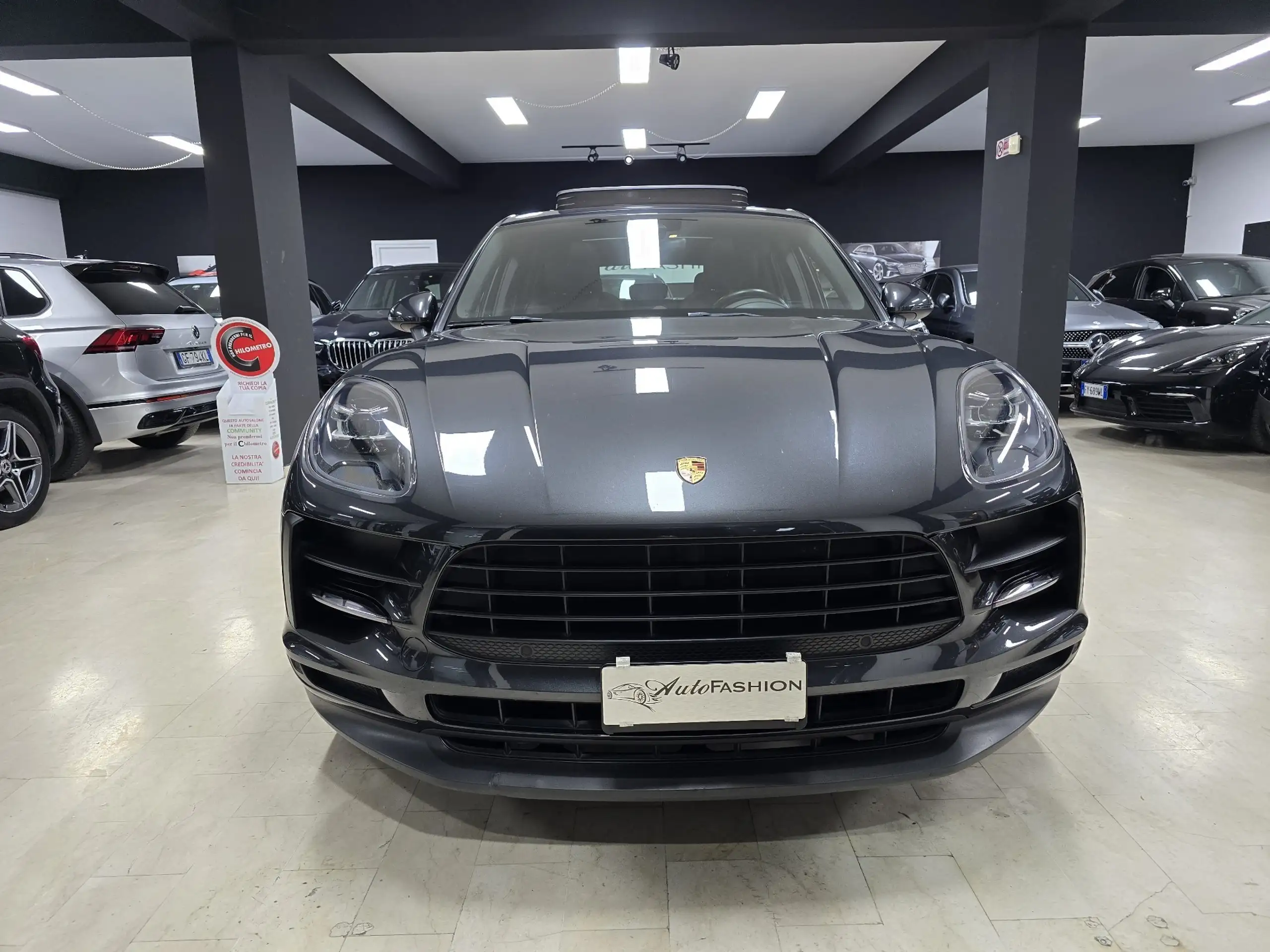 Porsche - Macan