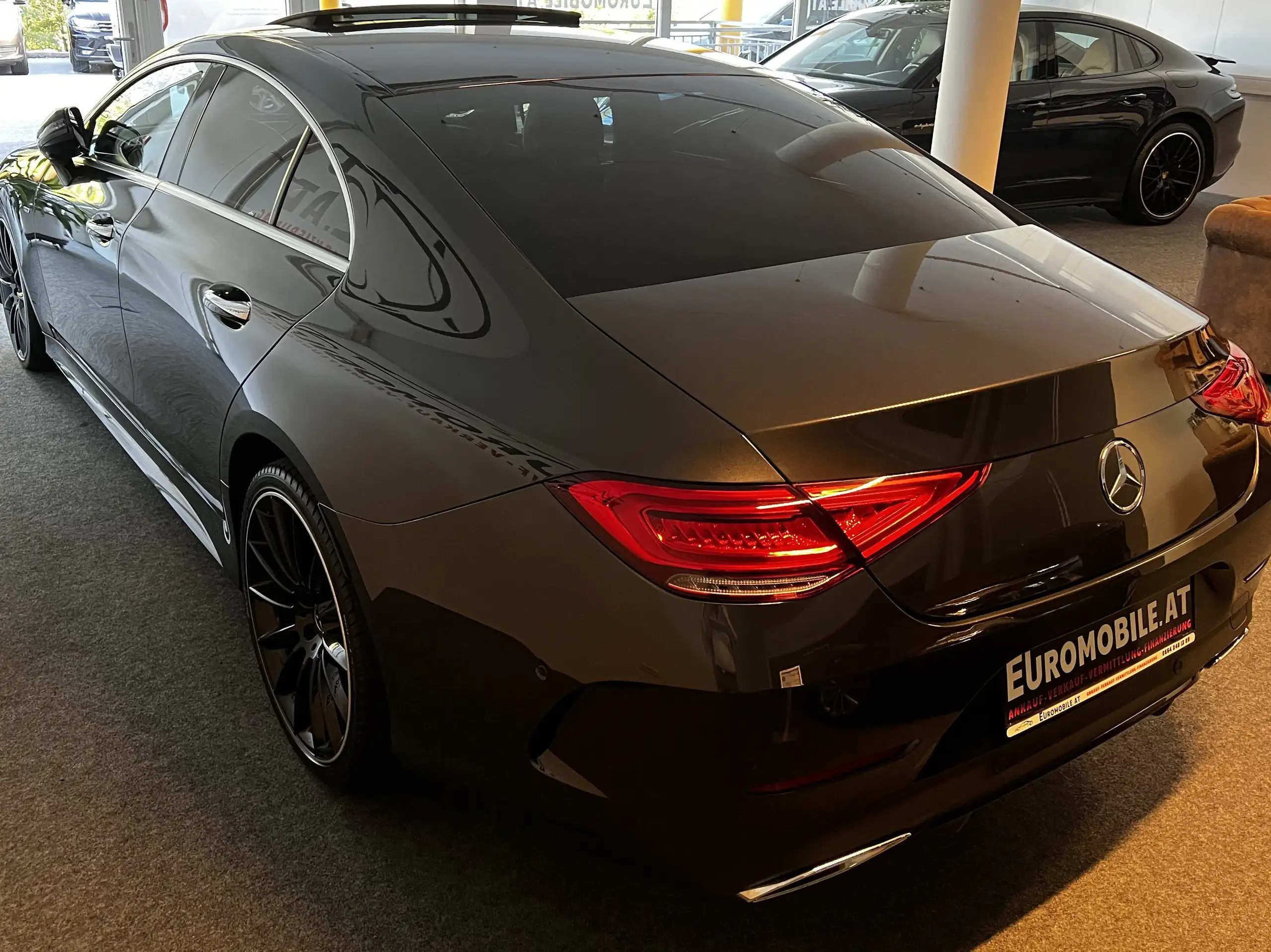 Mercedes-Benz - CLS 400