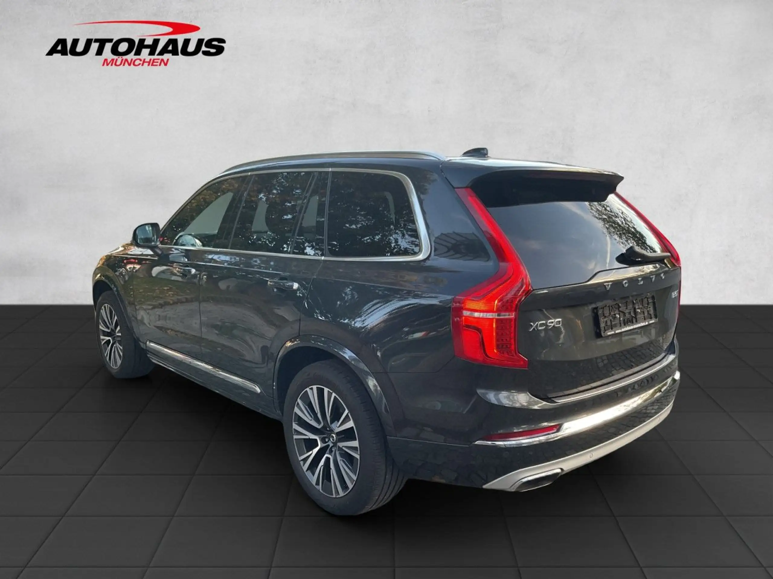 Volvo - XC90