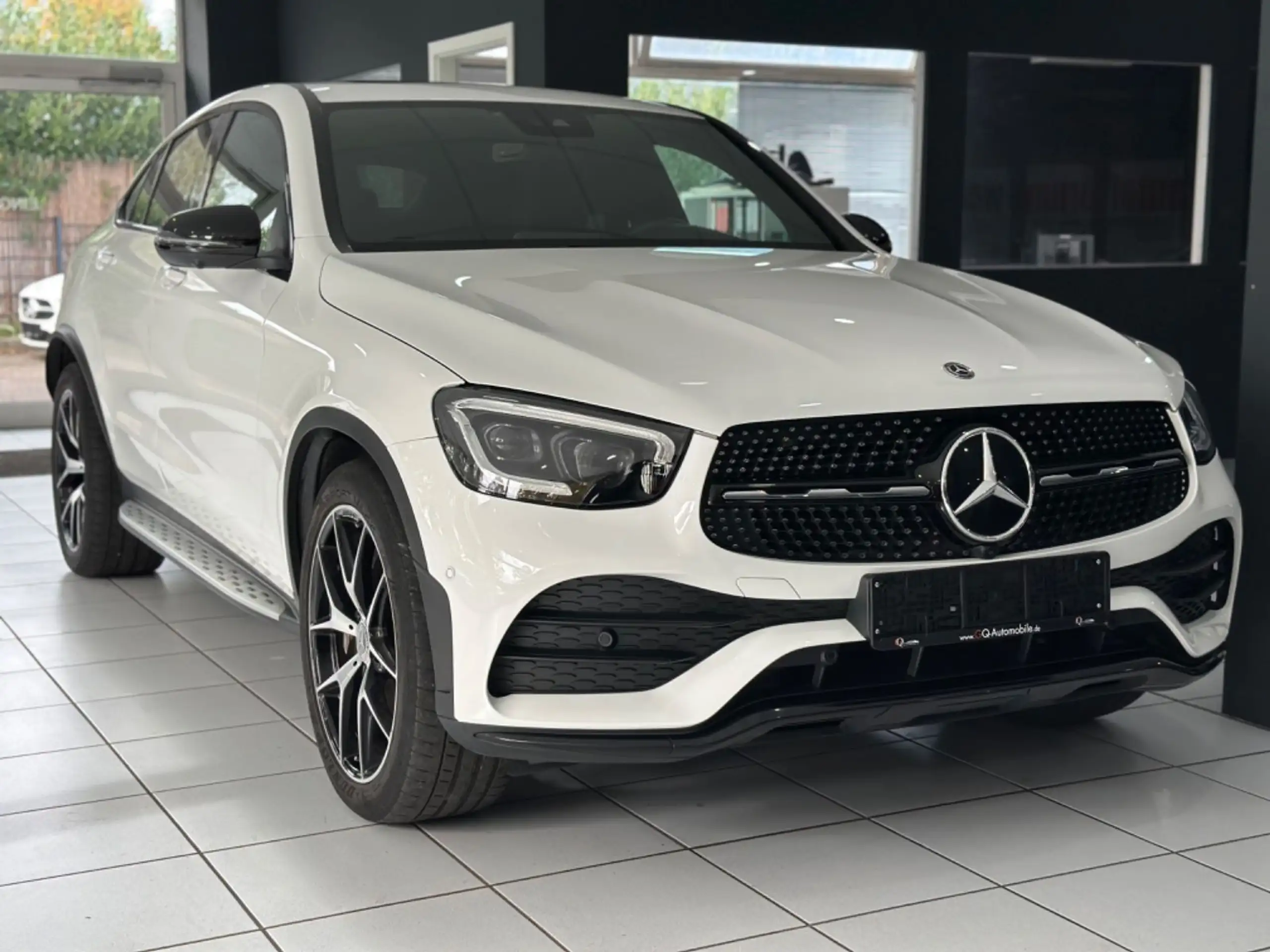 Mercedes-Benz - GLC 220