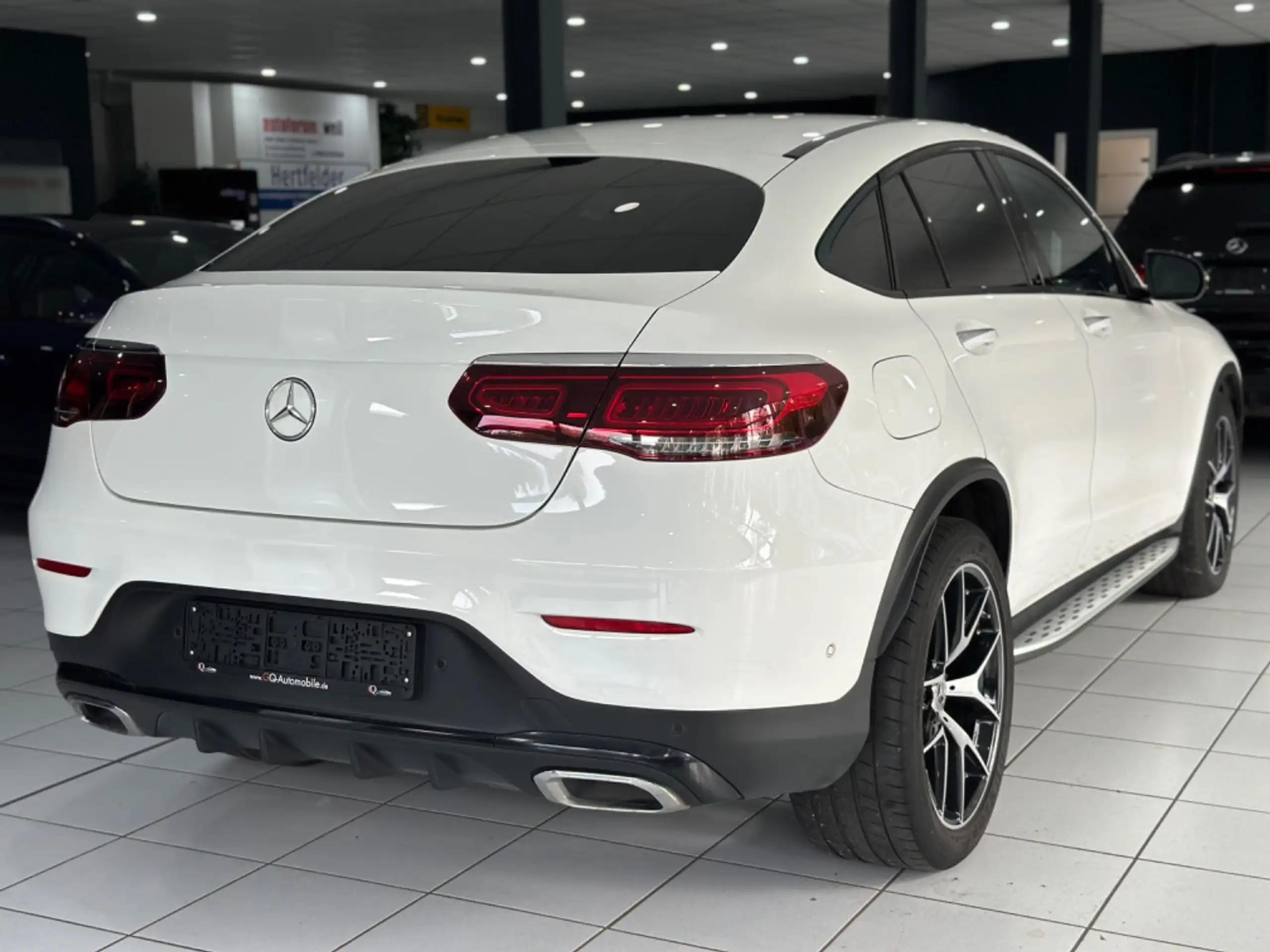 Mercedes-Benz - GLC 220