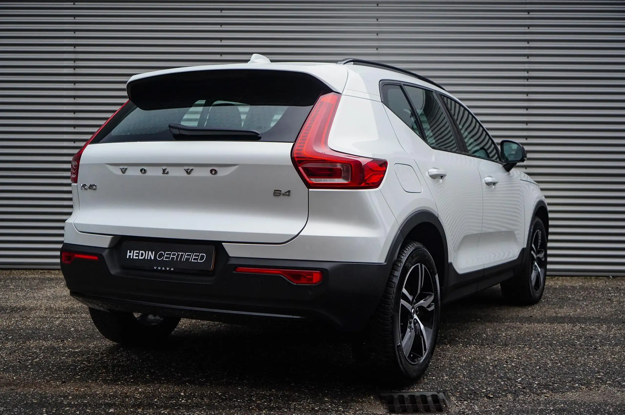 Volvo - XC40