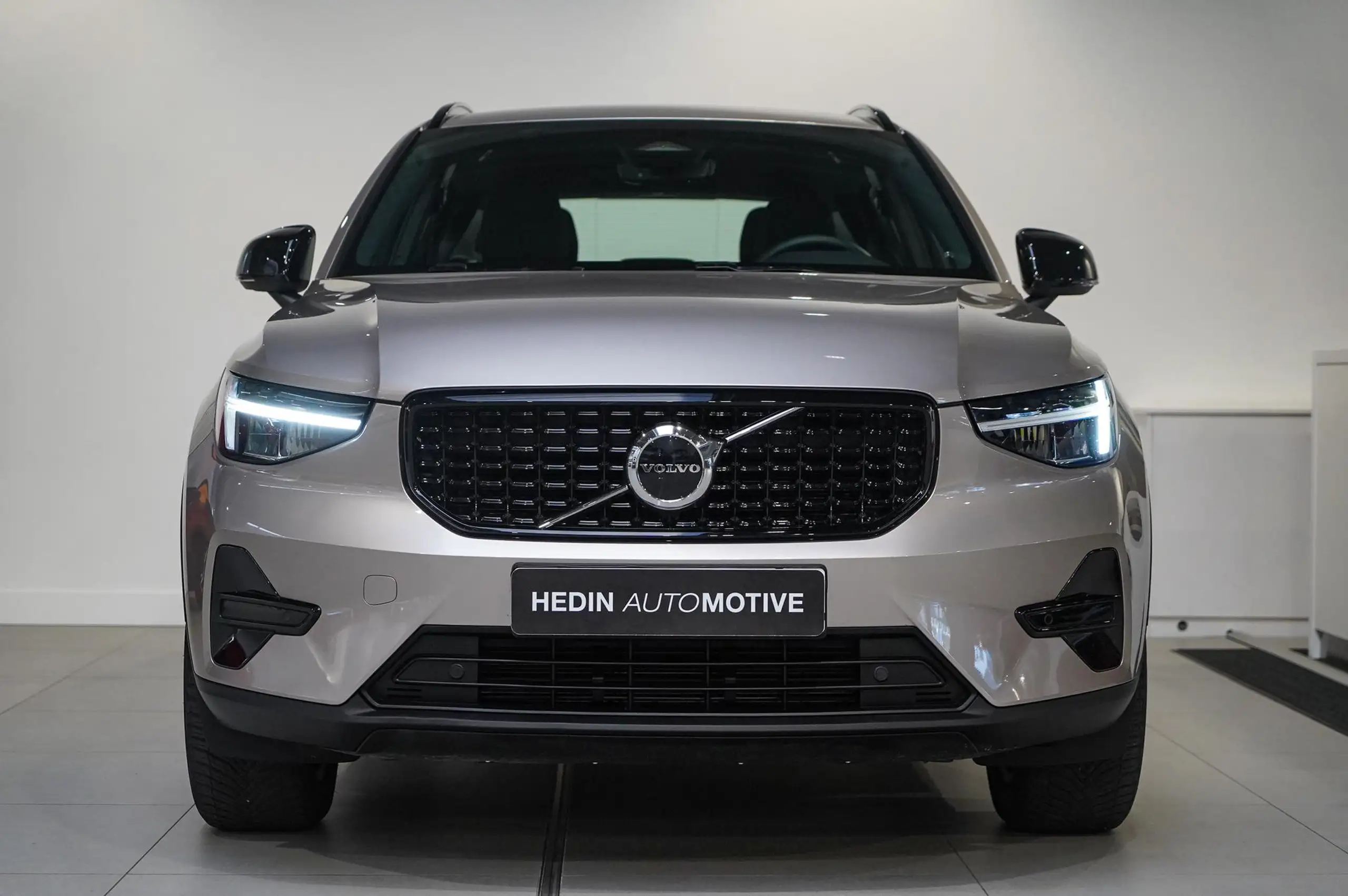 Volvo - XC40