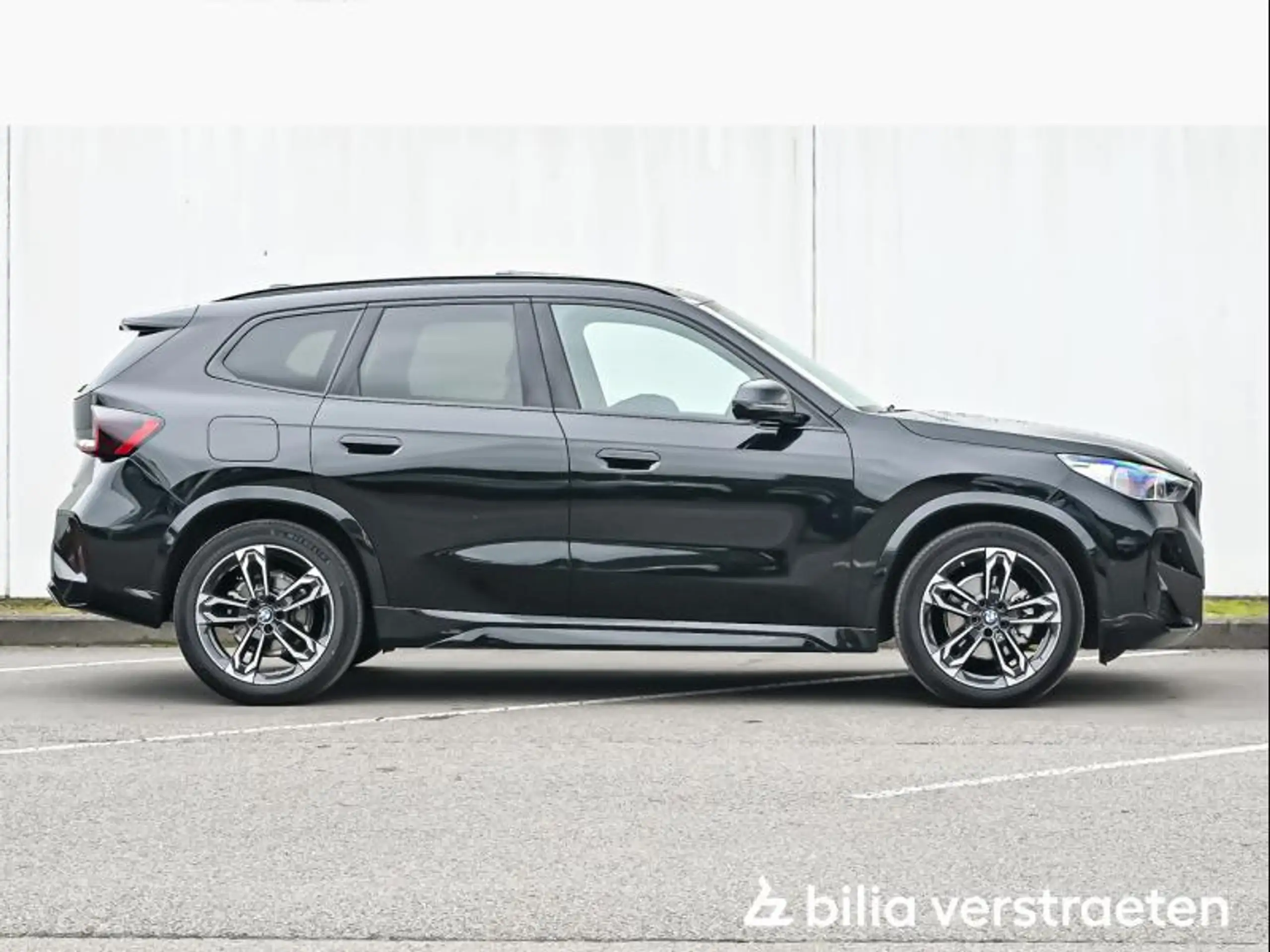 BMW - X1