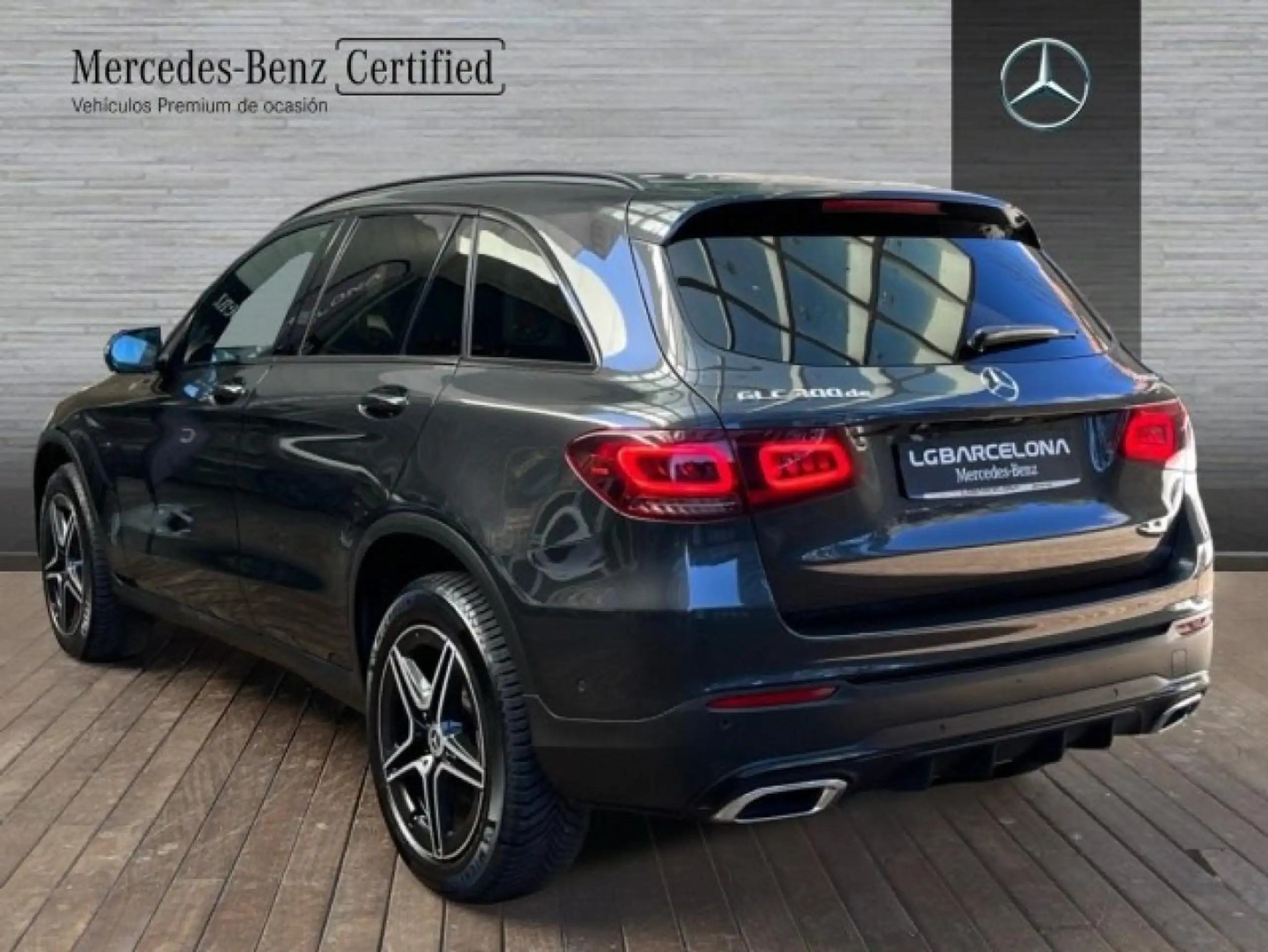 Mercedes-Benz - GLC 300