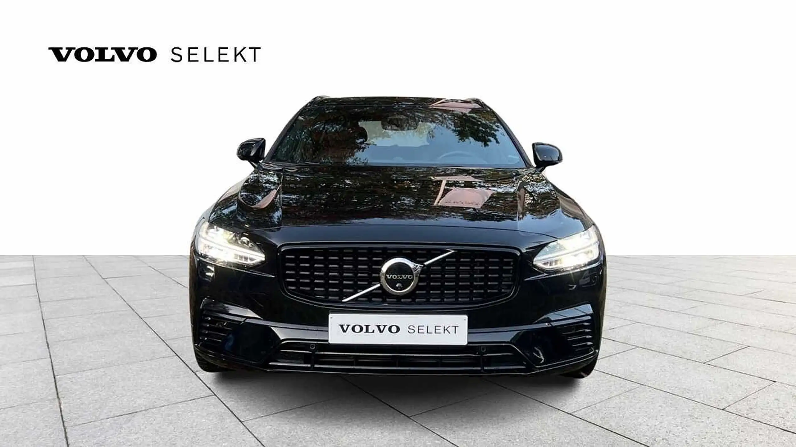 Volvo - V90