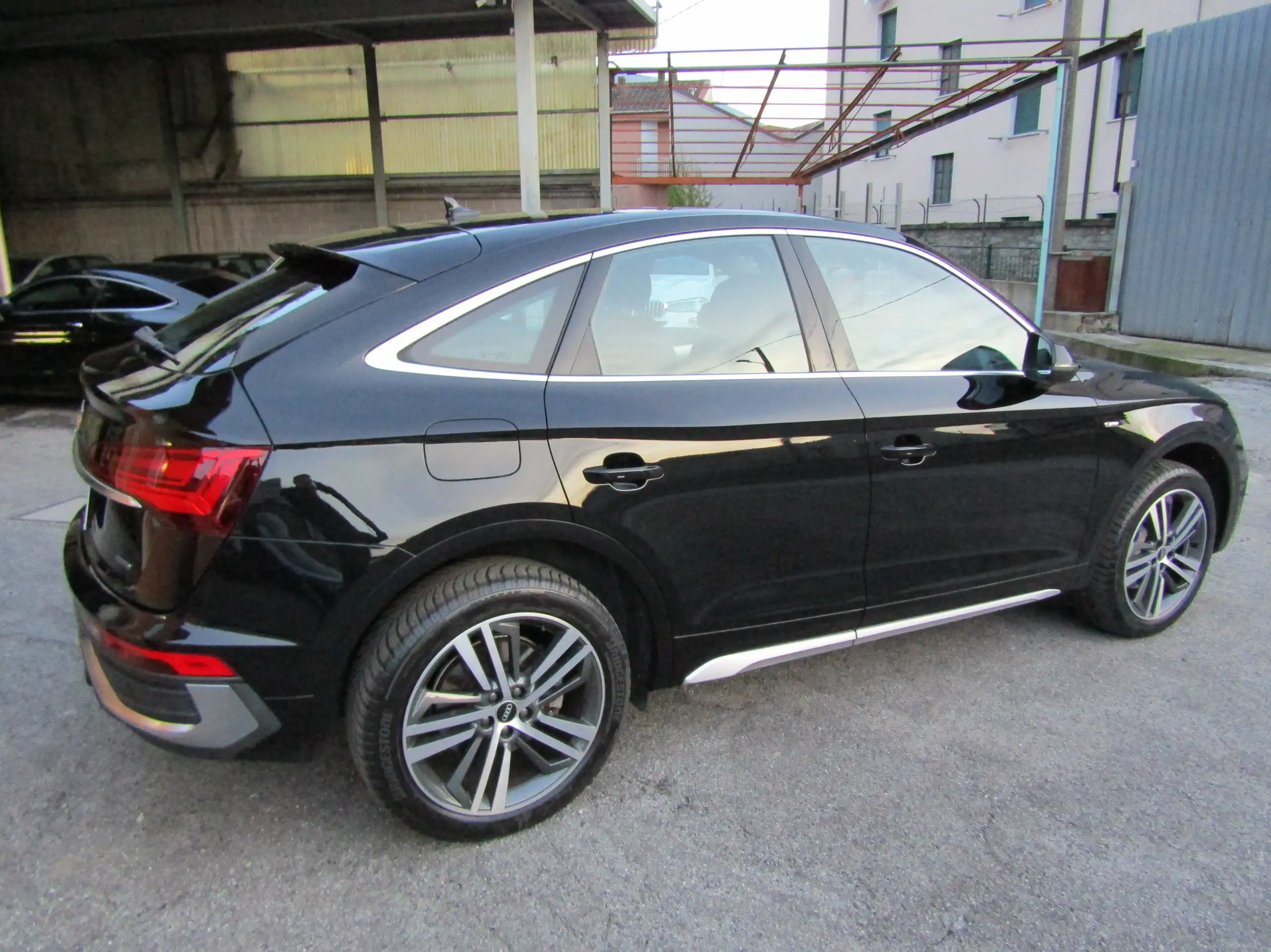 Audi - Q5