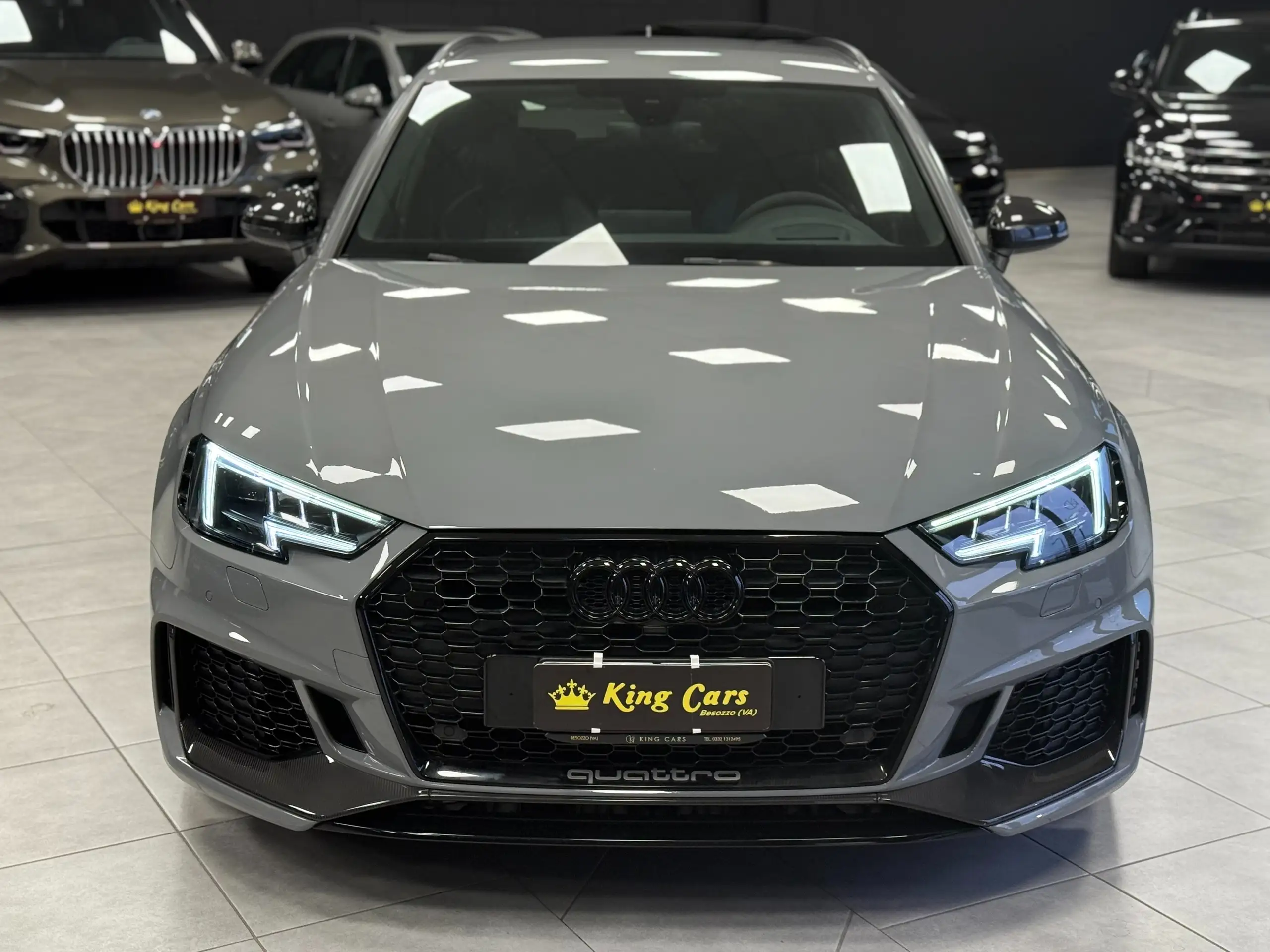 Audi - RS4