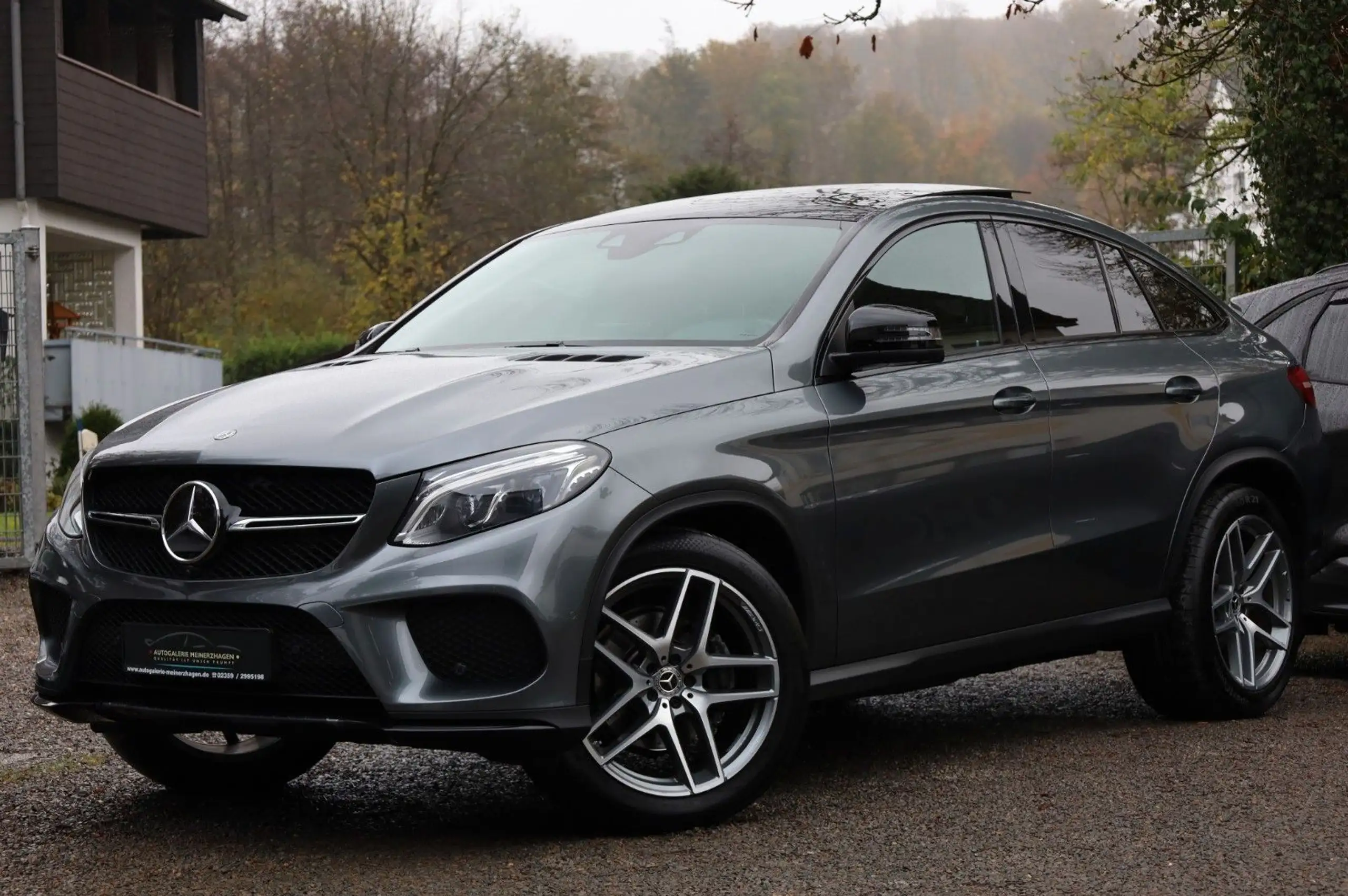 Mercedes-Benz - GLE 350