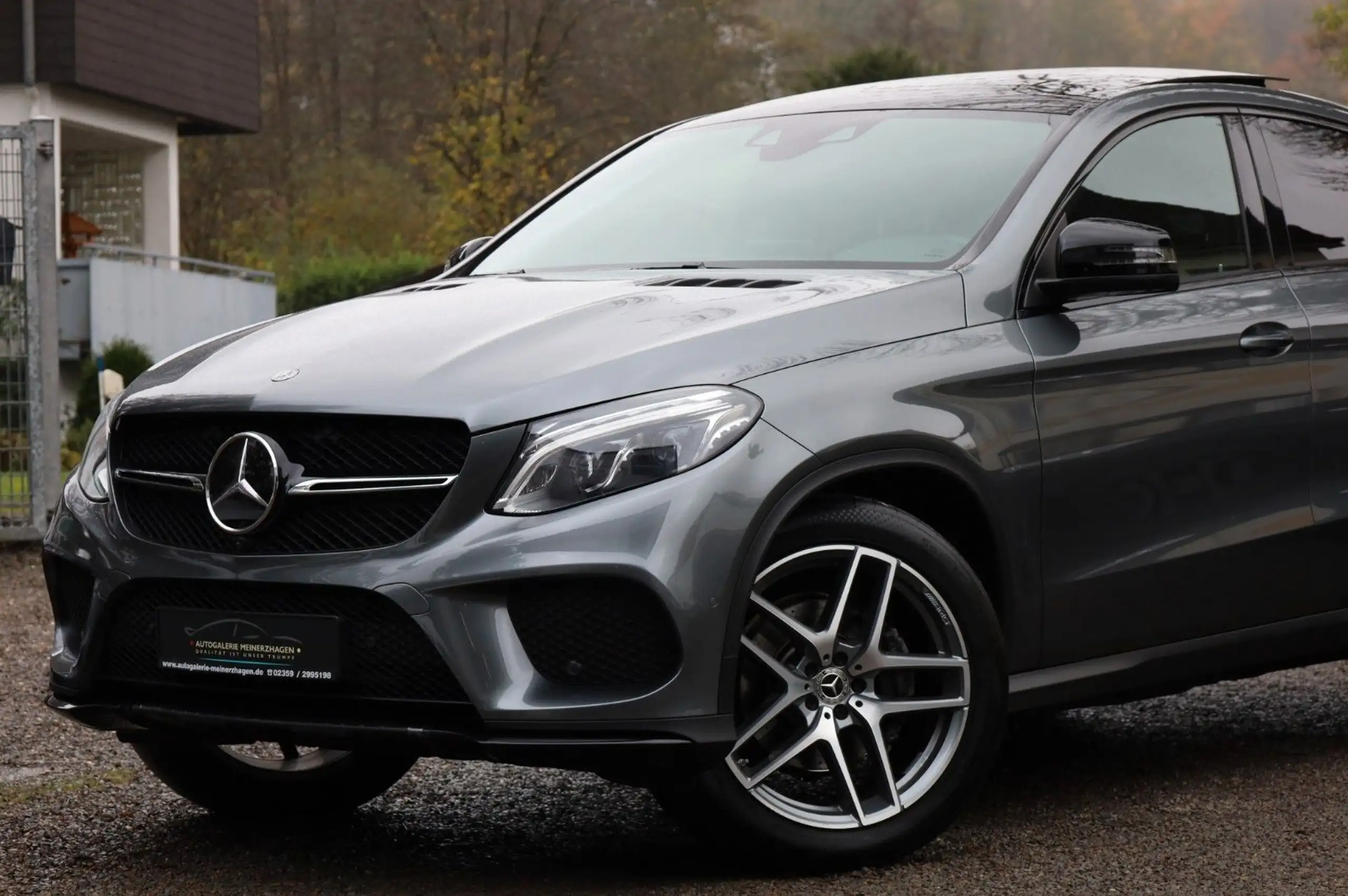 Mercedes-Benz - GLE 350